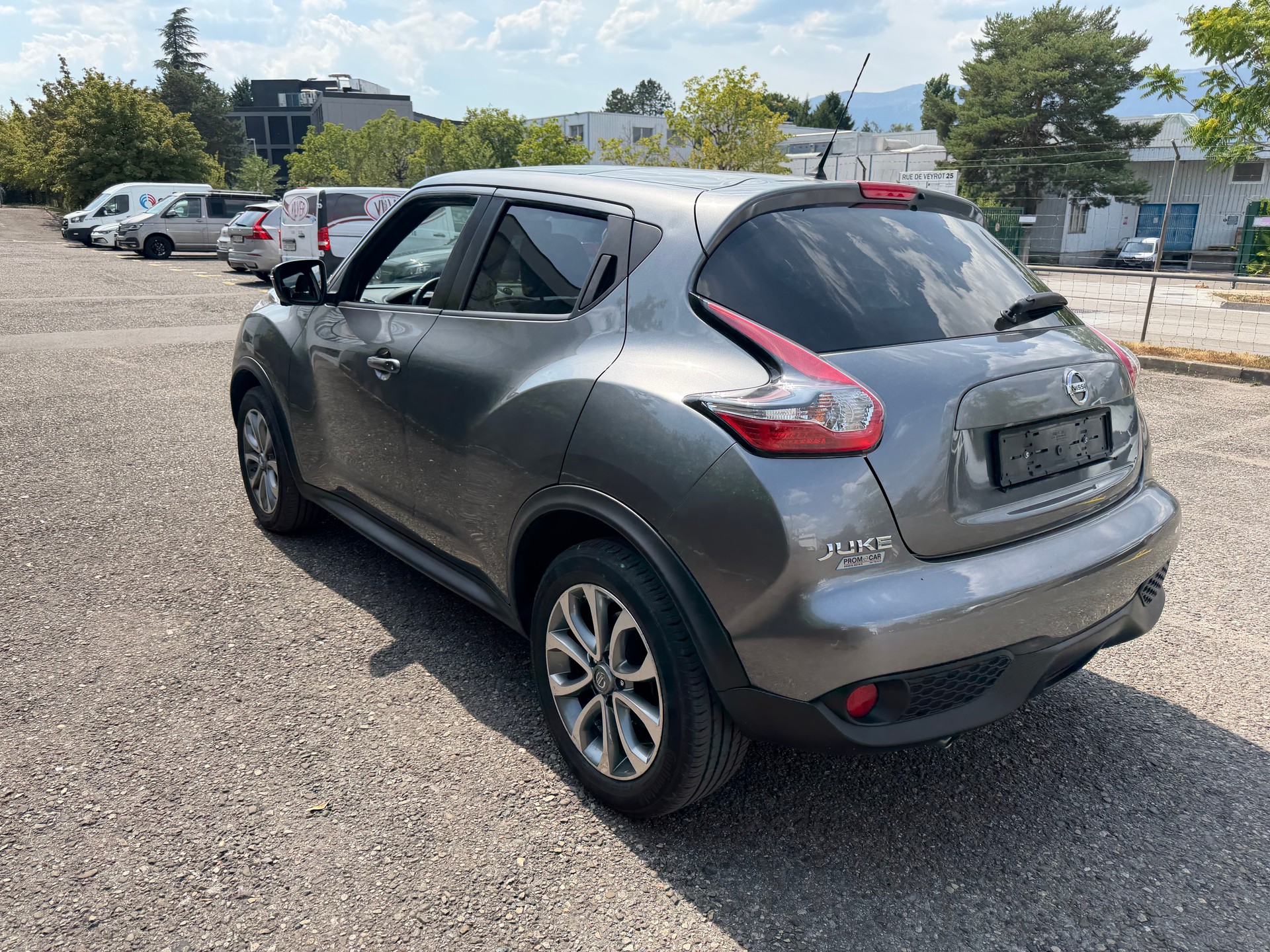 NISSAN Juke 1.6 tekna Xtronic CVT-image-6