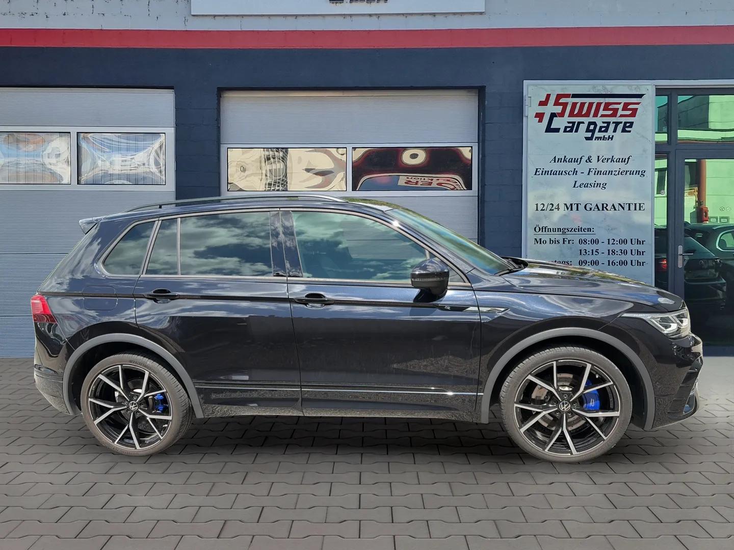VW Tiguan 2.0TSI R 4Motion DSG mit AHK + Ledersitze & Komplettwinterräder-image-8