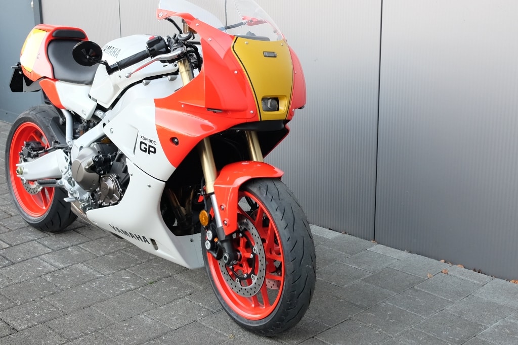 YAMAHA XSR 900 GP ABS-image-4