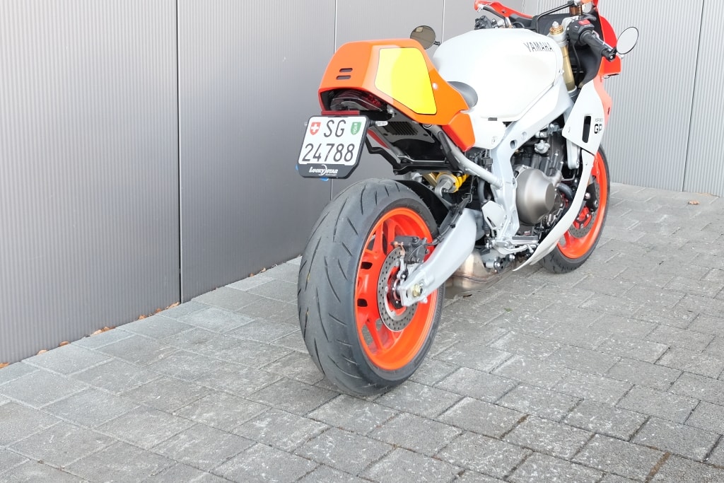 YAMAHA XSR 900 GP ABS-image-3
