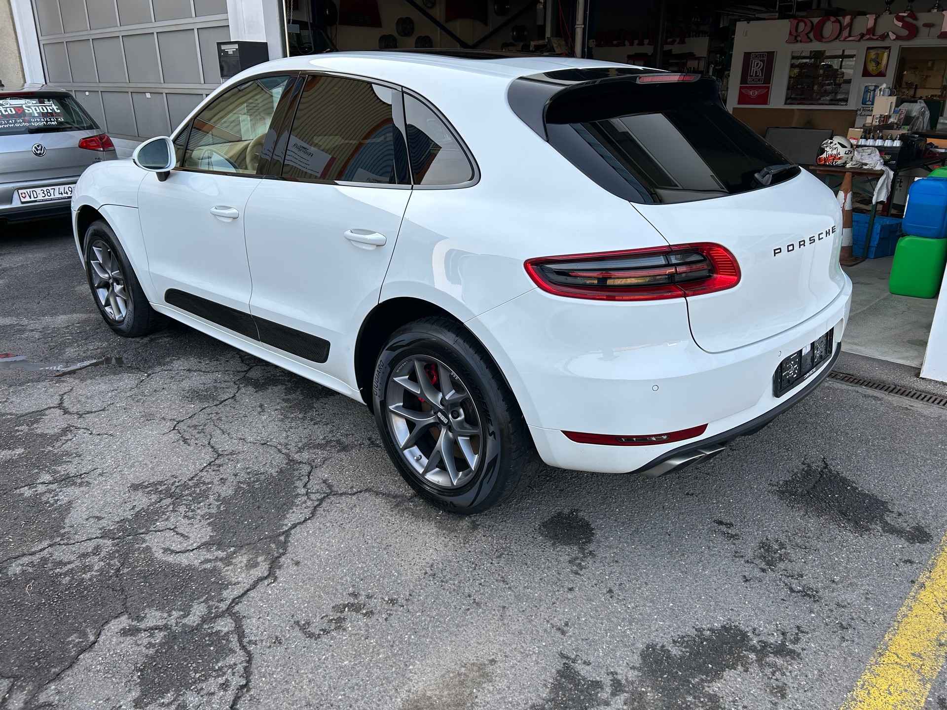 PORSCHE Macan 3.6 V6 Turbo PDK " BVA DEFECTUEUX " VENDU DANS L'ETAT Tél 079 611 65 33-image-5