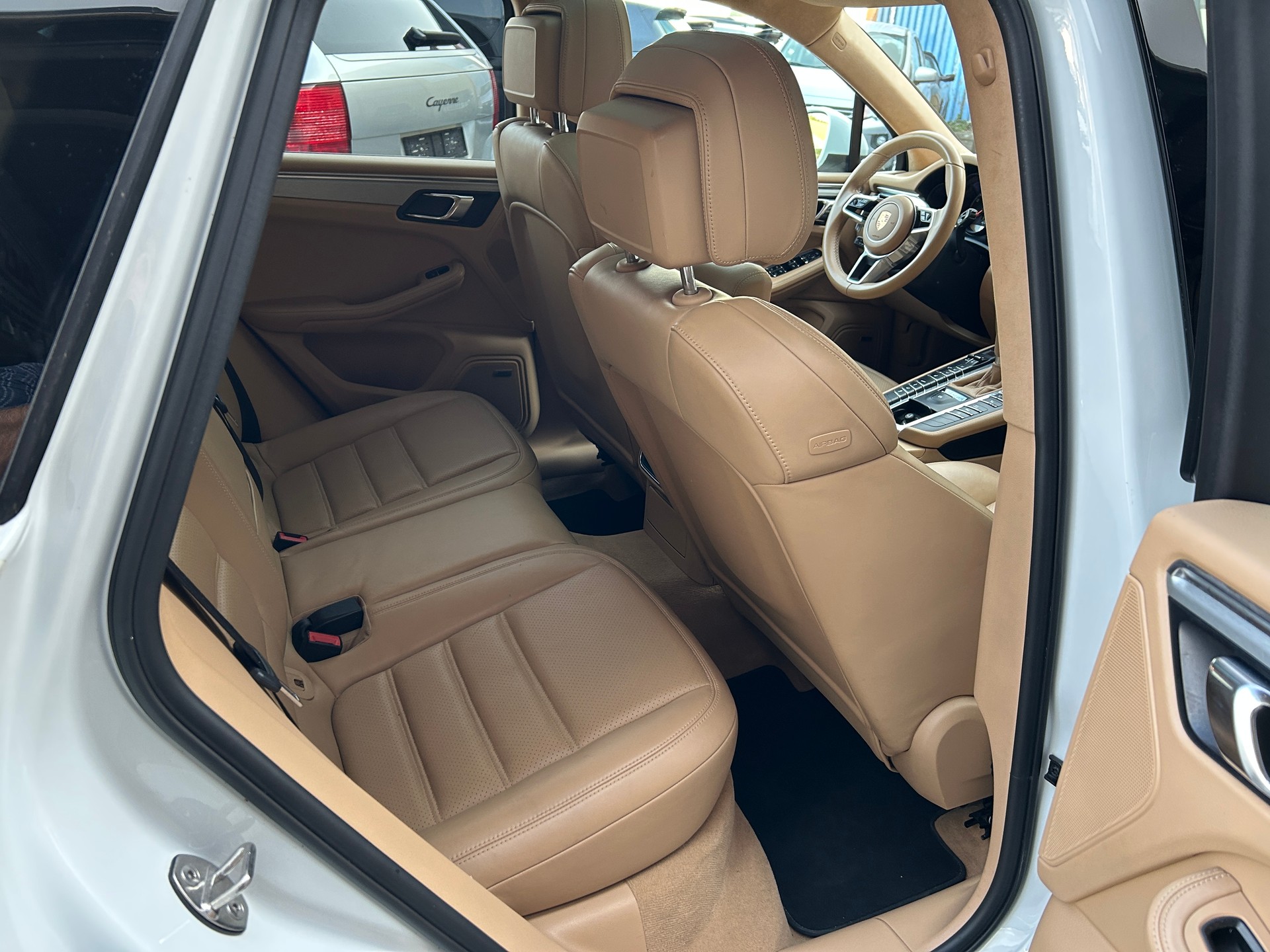 PORSCHE Macan 3.6 V6 Turbo PDK " BVA DEFECTUEUX " VENDU DANS L'ETAT Tél 079 611 65 33-image-13