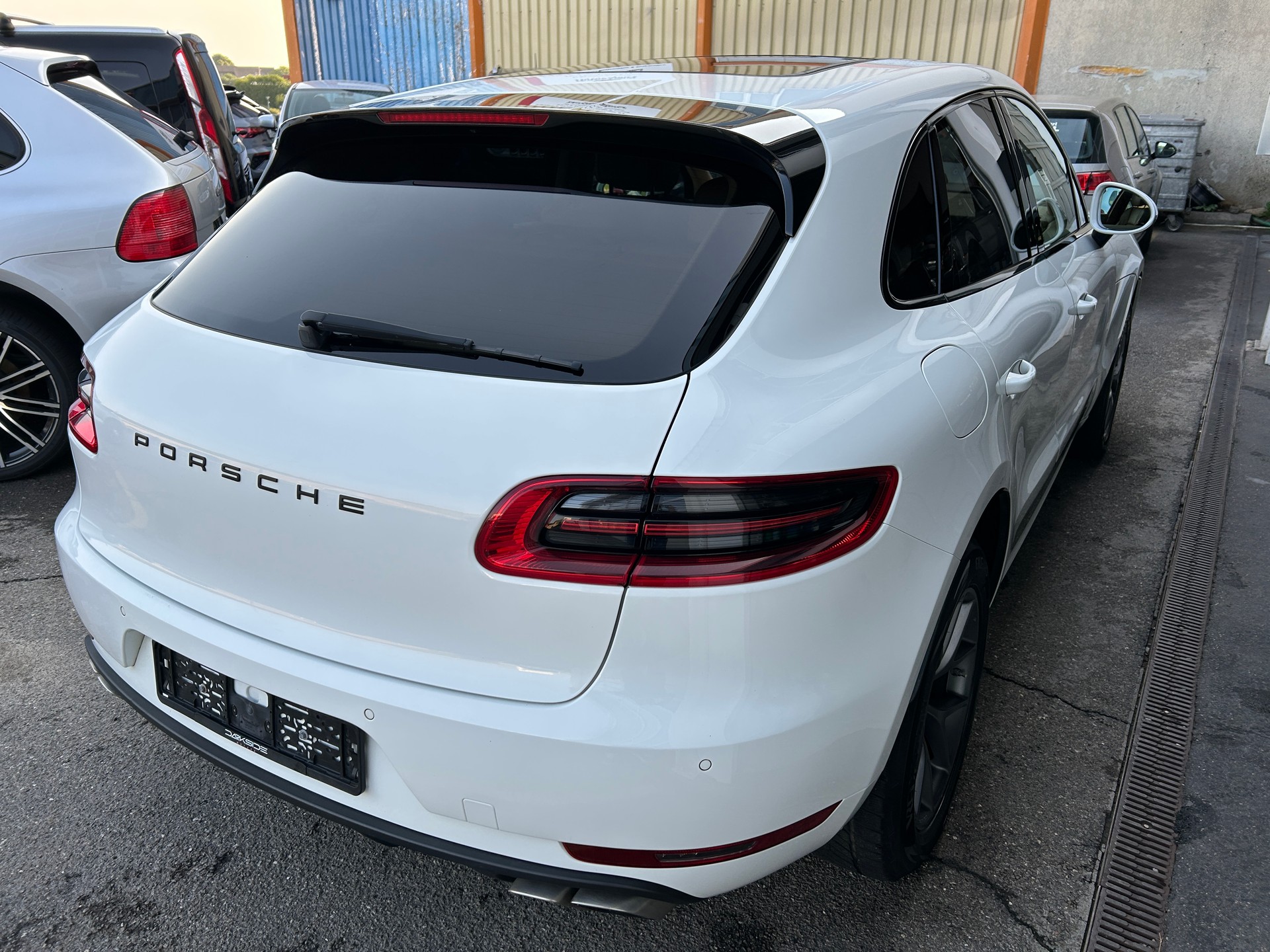 PORSCHE Macan 3.6 V6 Turbo PDK " BVA DEFECTUEUX " VENDU DANS L'ETAT Tél 079 611 65 33-image-6