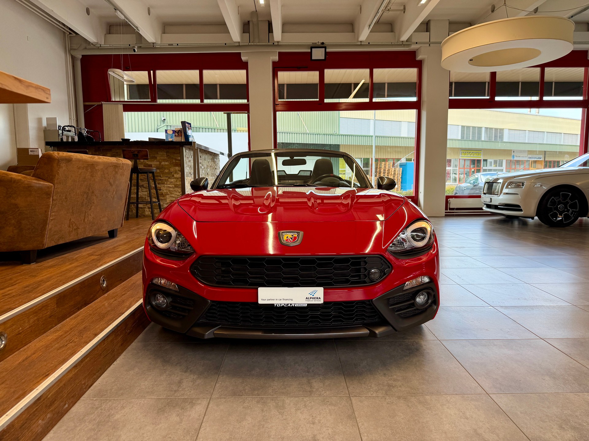 FIAT 124 Spider 1.4 TB Abarth-image-12