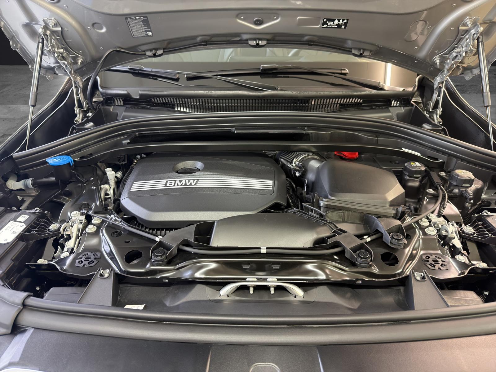 BMW X1 23i xDrive-image-22