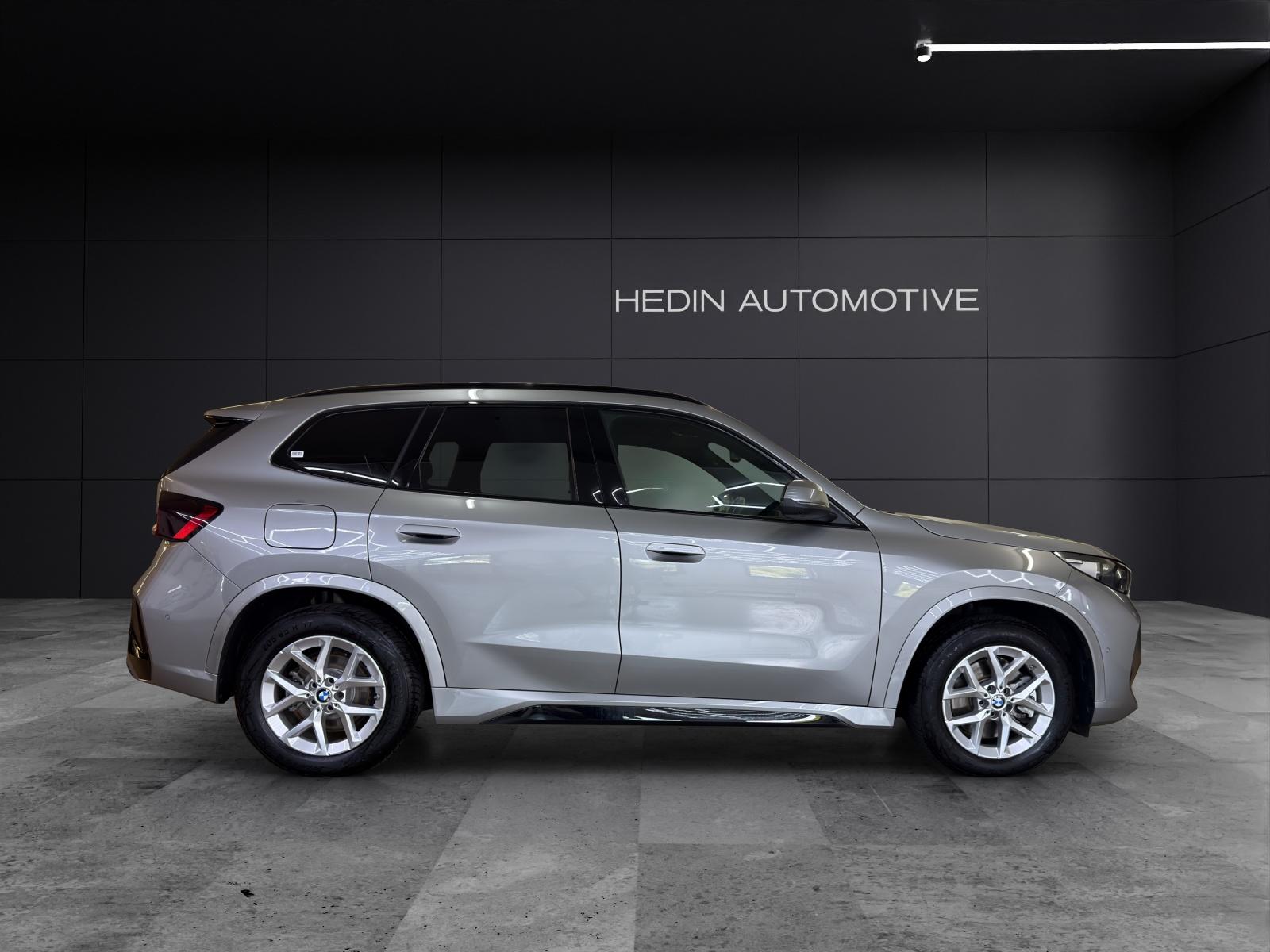 BMW X1 23i xDrive-image-5