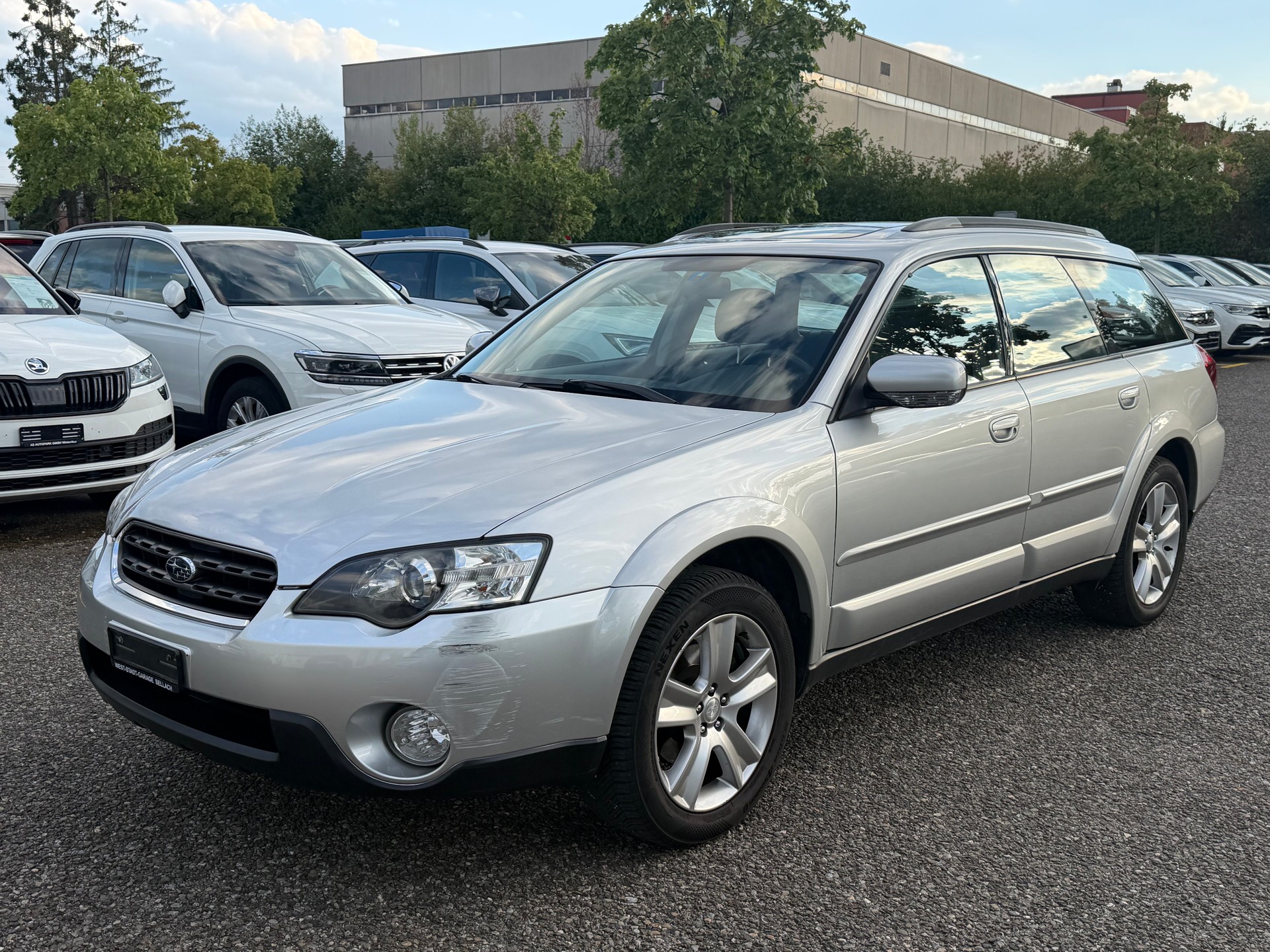SUBARU Outback 2.5i AWD