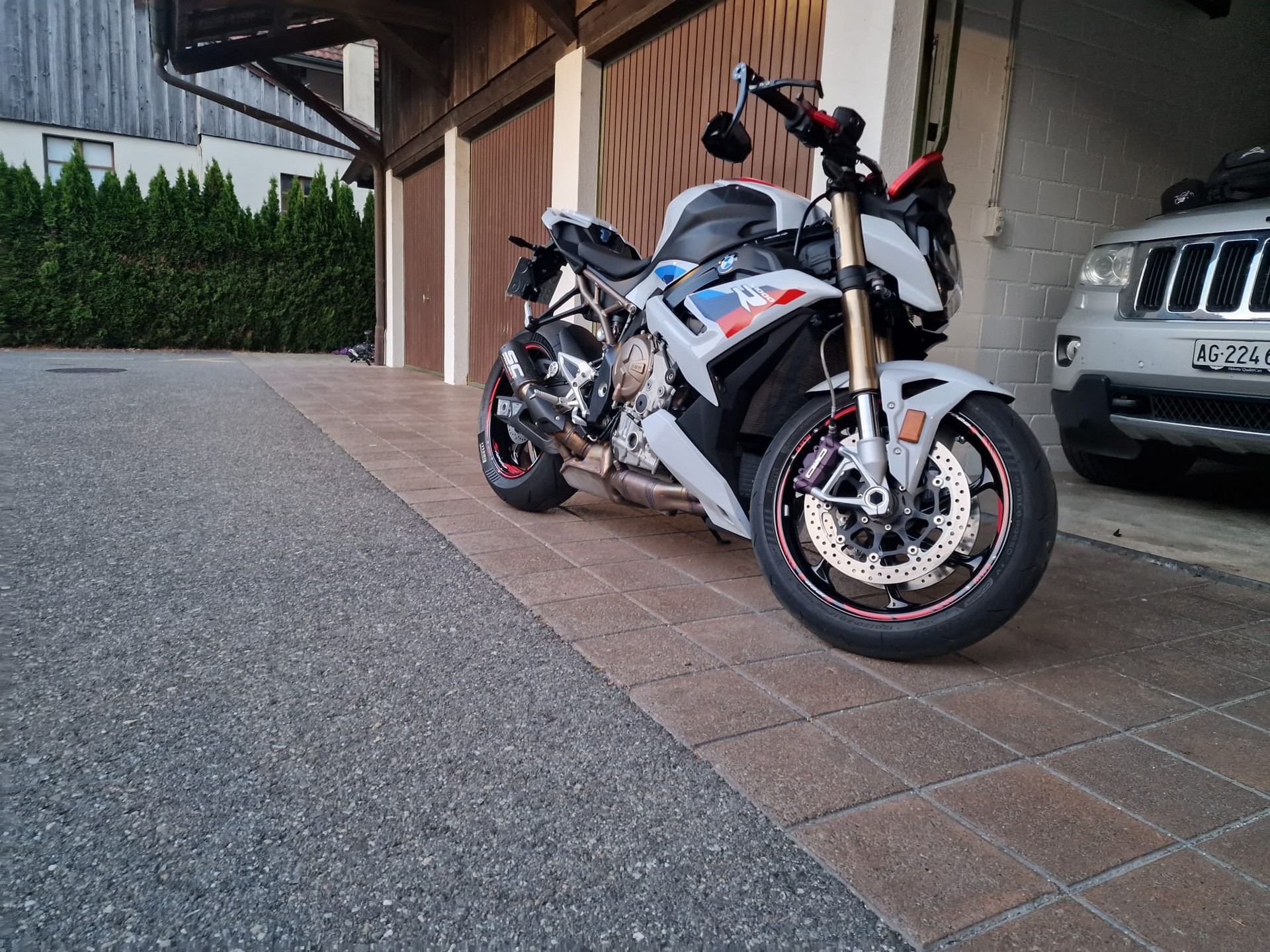 BMW S 1000 R-image-4