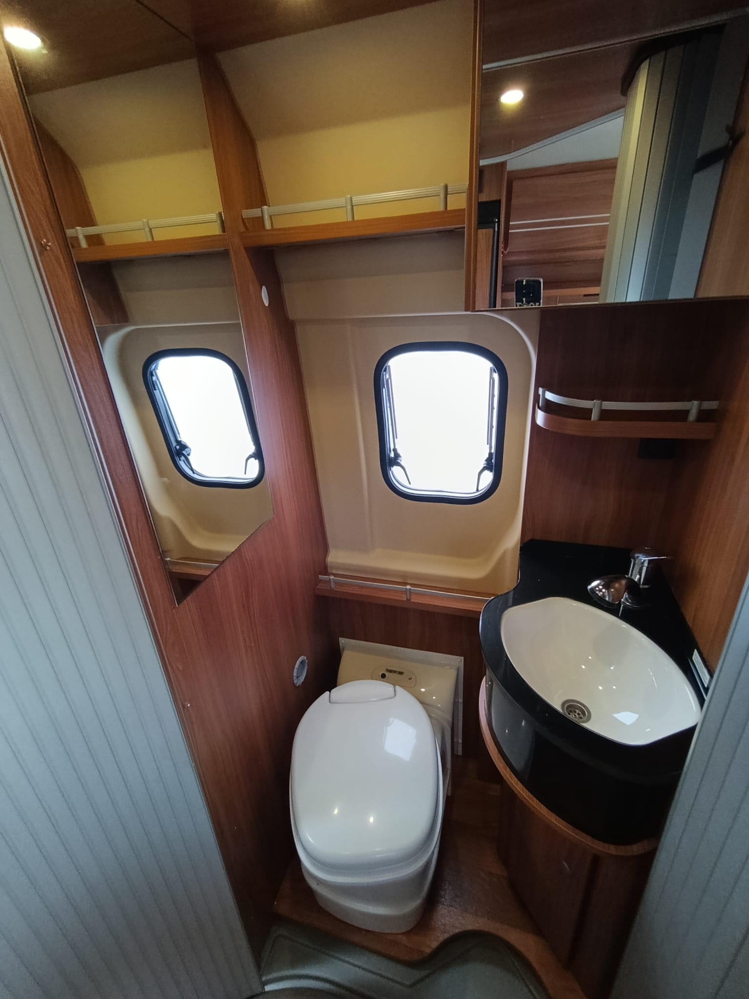 PÖSSL Campscout ***Die Königsklasse der Campervans***-image-15