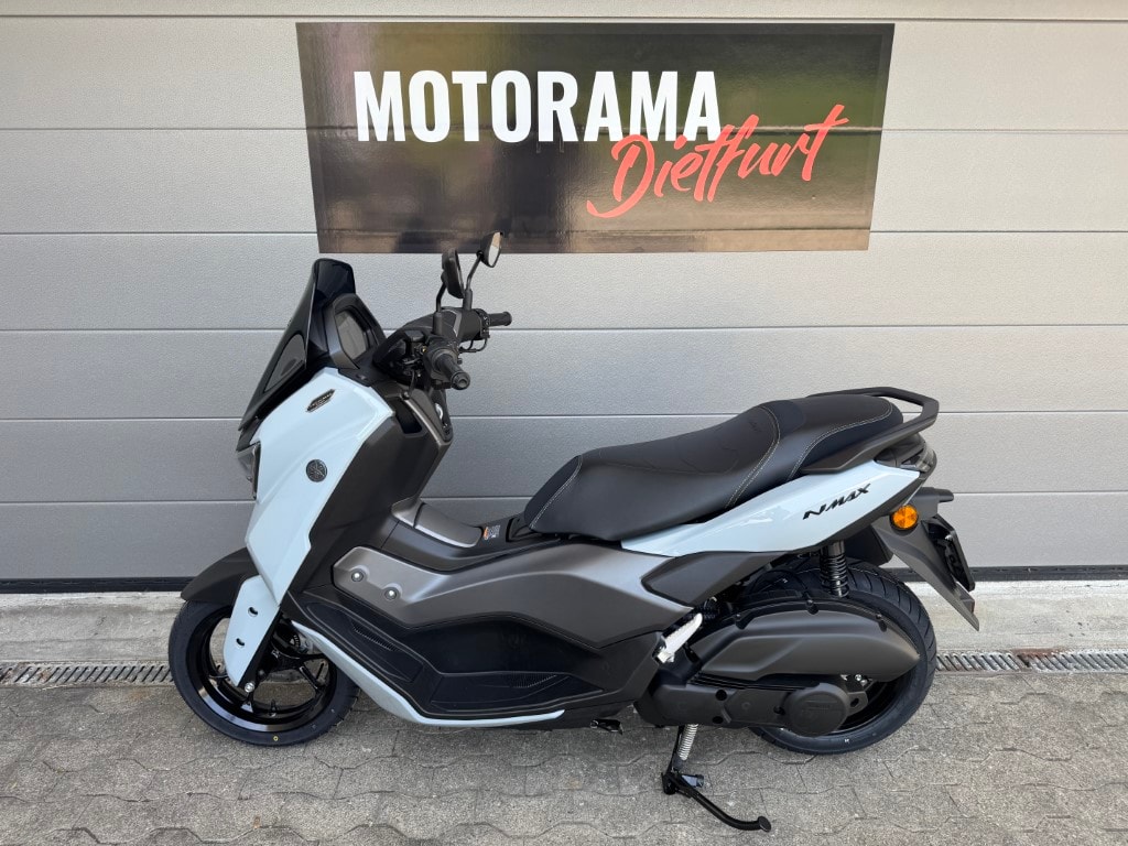 YAMAHA NMAX 125 Tech-MAX-showroom-element-2