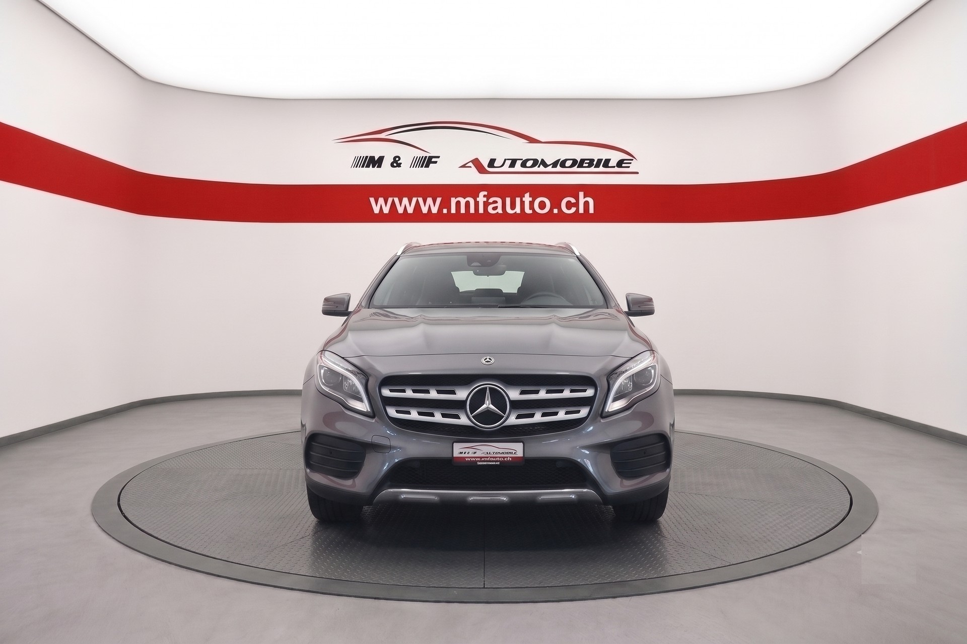 MERCEDES-BENZ GLA 220 d AMG Line 4m CH FAHRZEUG-showroom-element-1