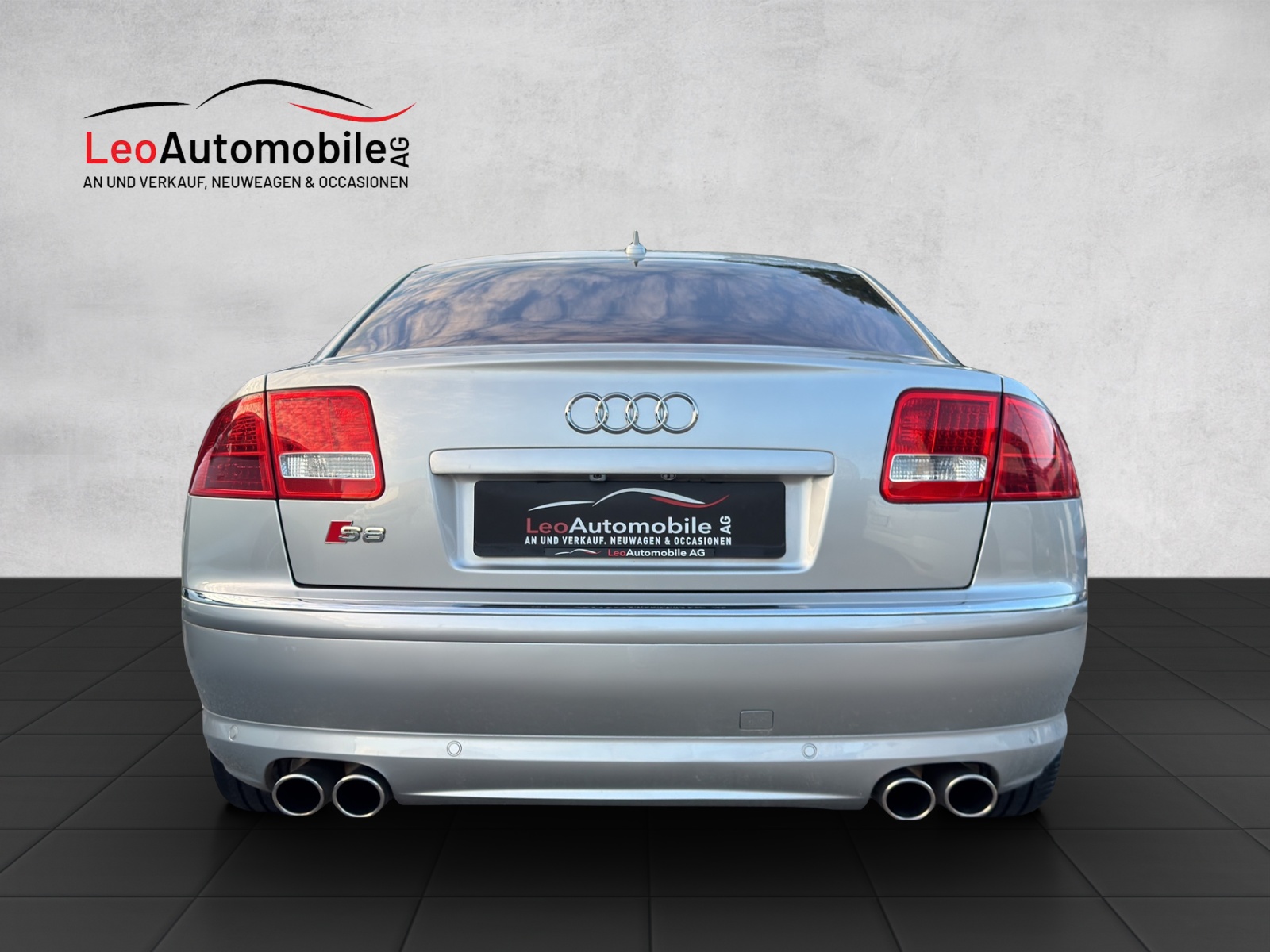 AUDI S8 5.2 V10 quattro tiptronic-showroom-element-2