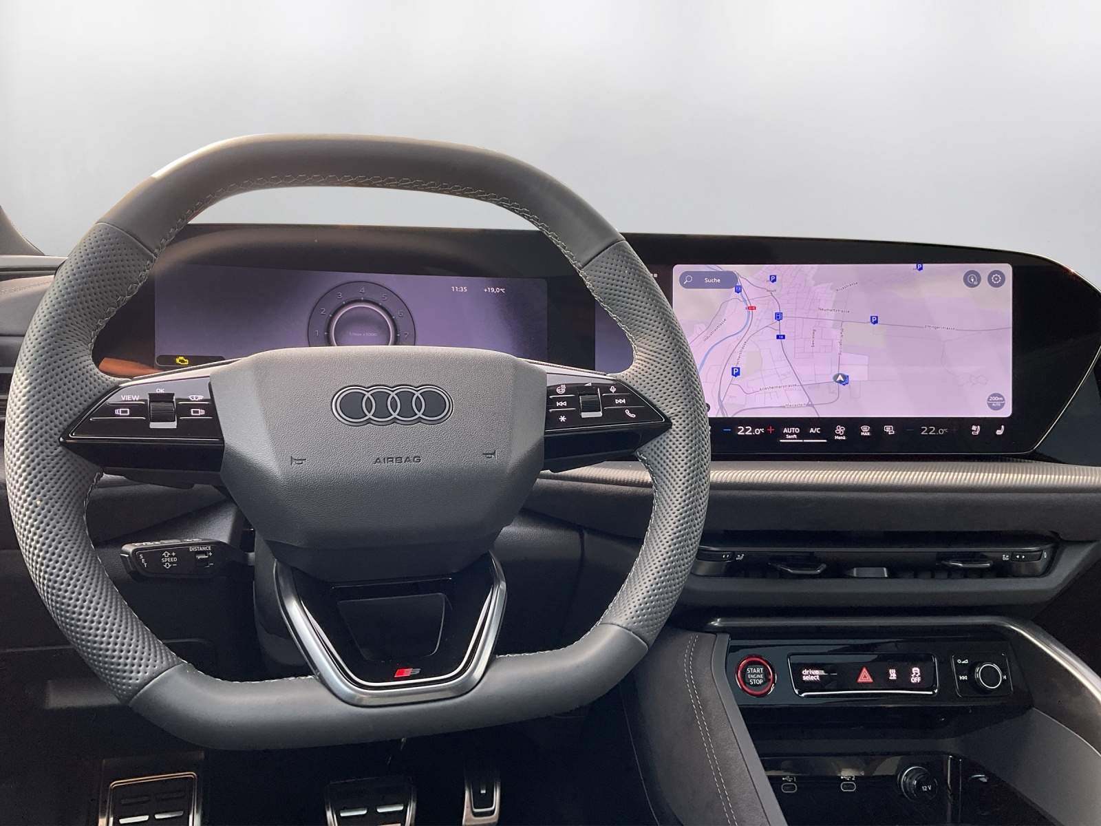 AUDI SQ5 TFSI quattro S-tronic-image-6