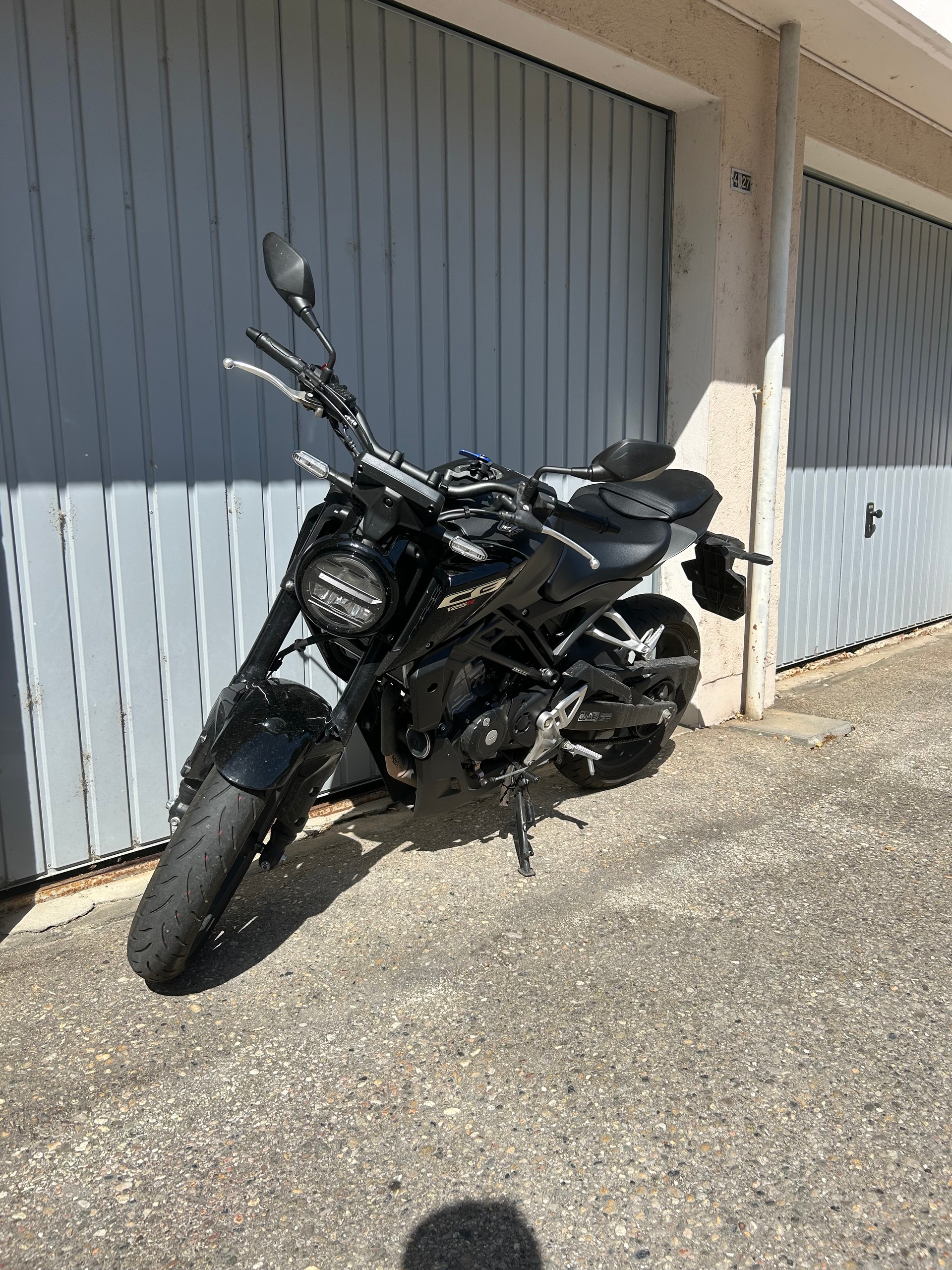 HONDA CB 125 R-image-1