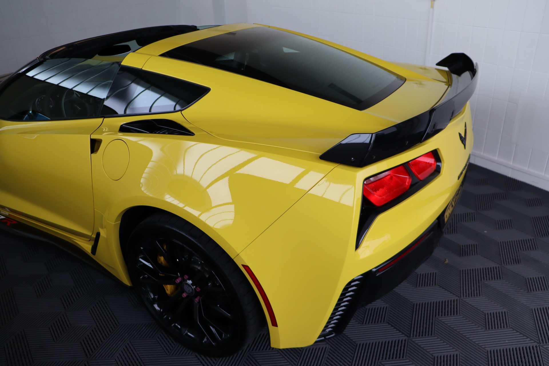 CHEVROLET Corvette Coupé Z06 3LZ Automatic-image-26