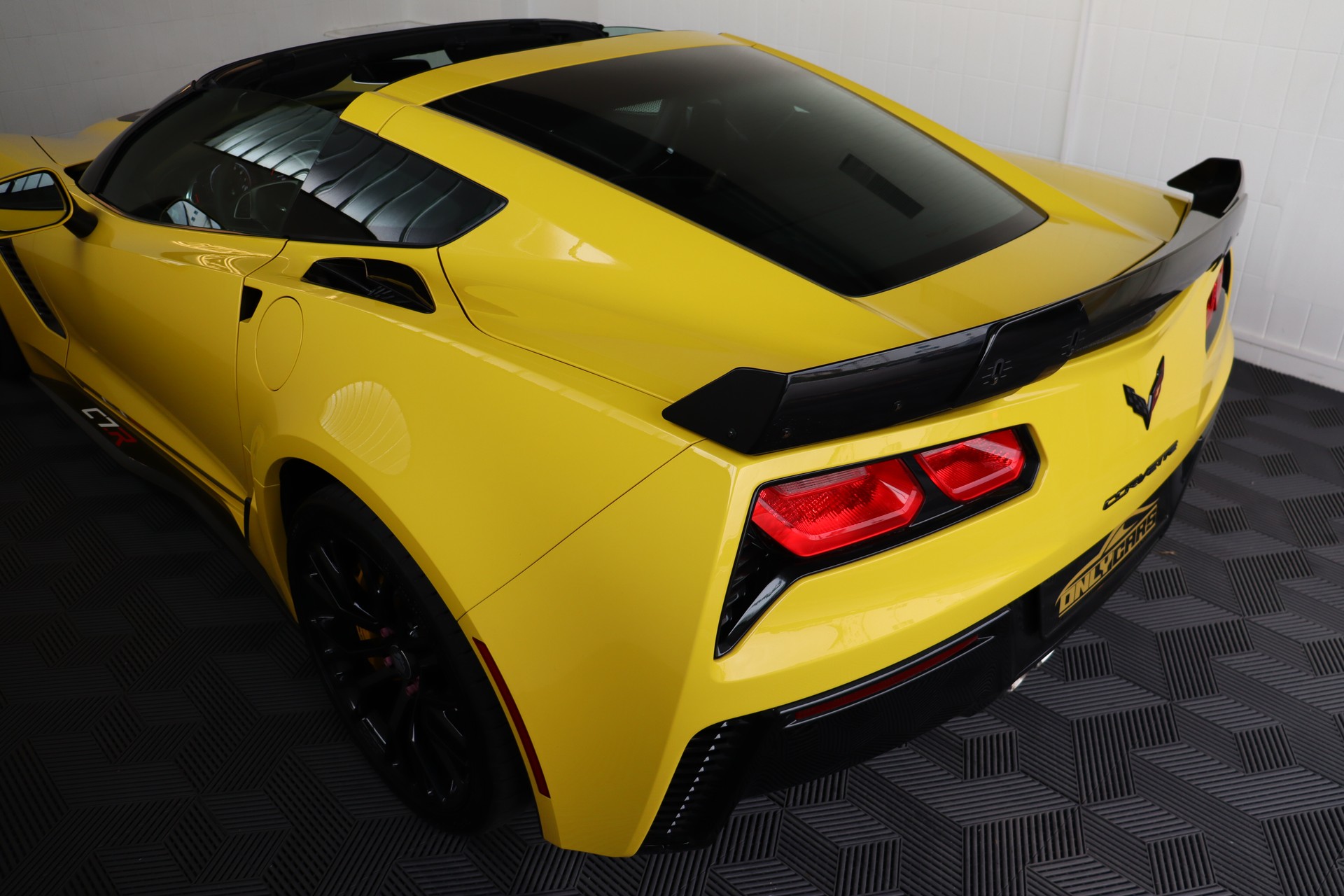 CHEVROLET Corvette Coupé Z06 3LZ Automatic-image-11