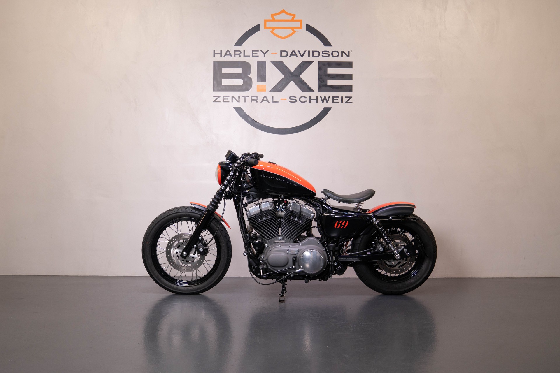 HARLEY-DAVIDSON XL 1200 N Sportster Nightster-showroom-element-1