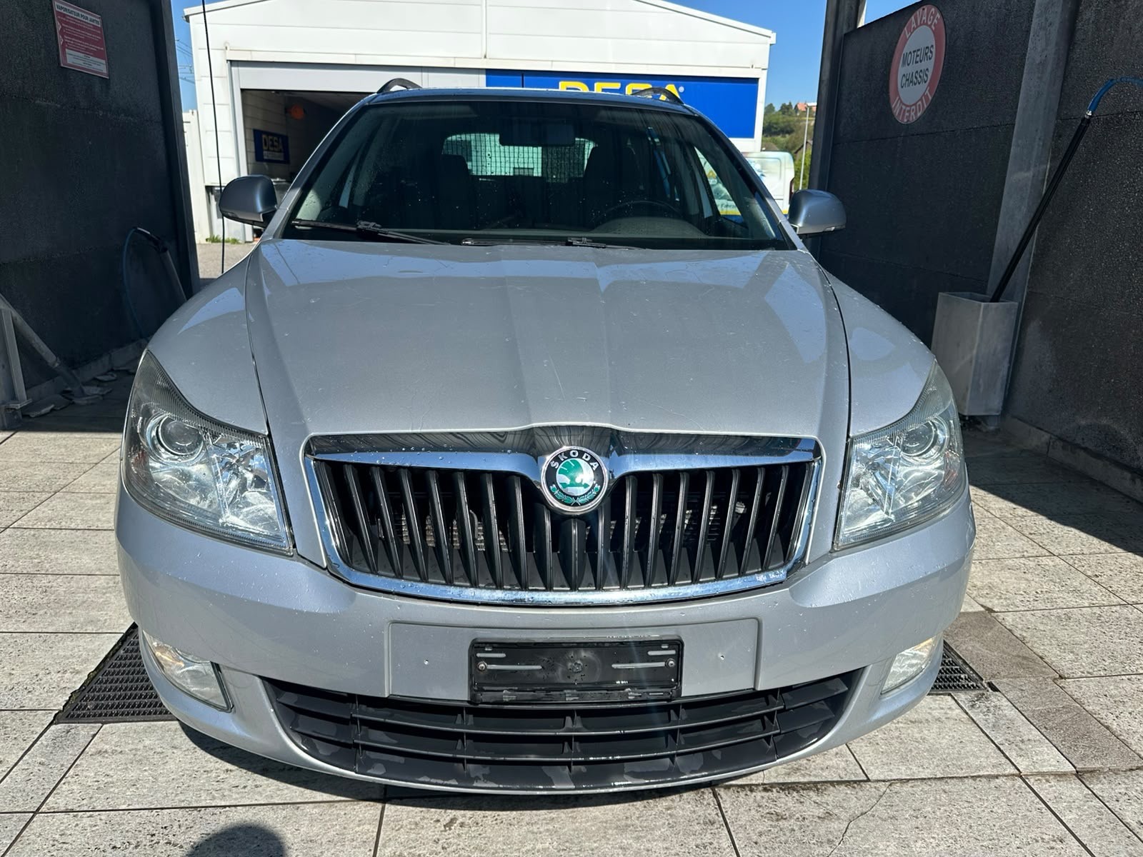 SKODA Octavia Combi 2.0 TDI Elegance 4x4-showroom-element-1