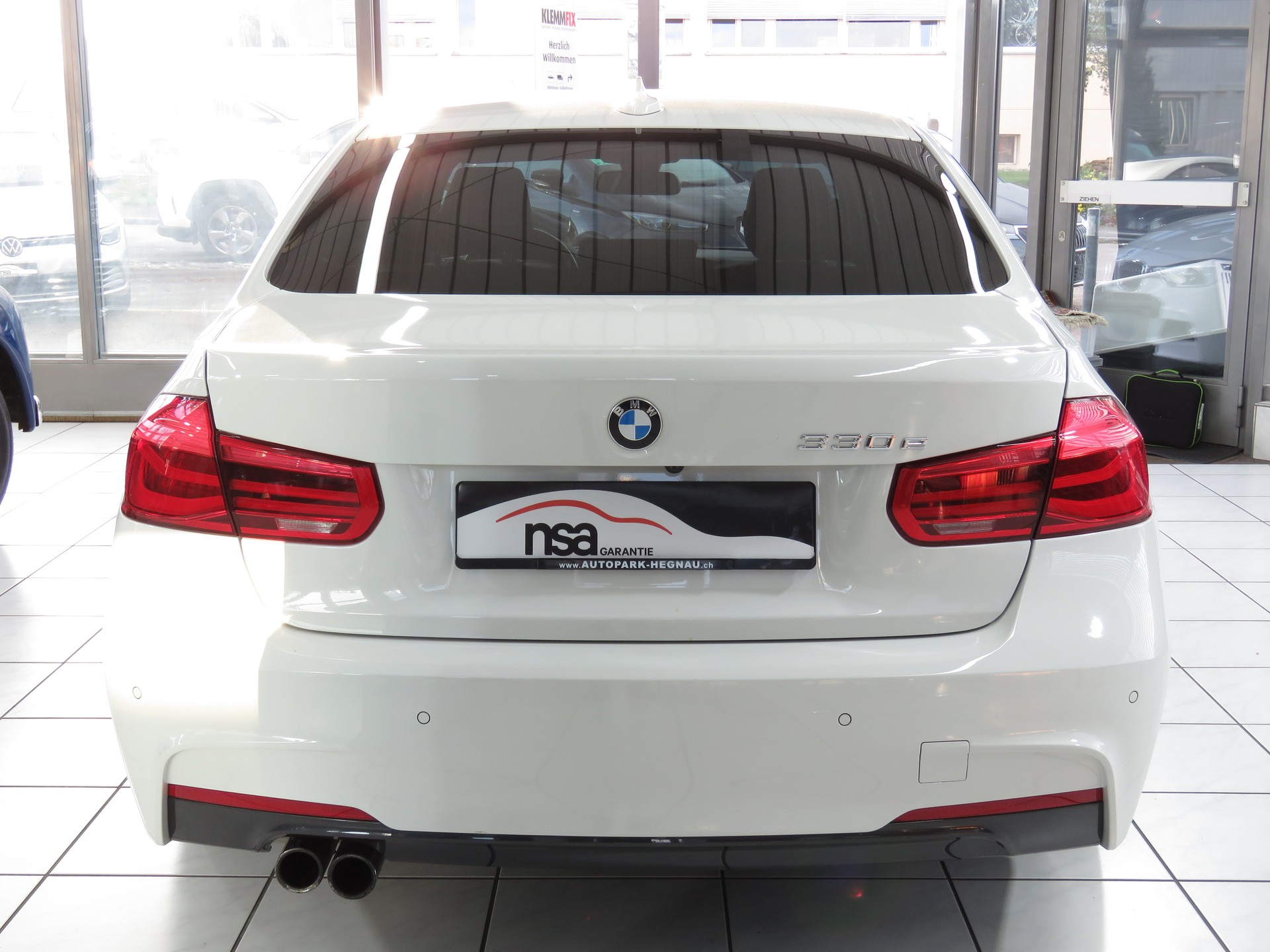 BMW 330e iPerformance M Sport Steptronic (Automat)-image-4