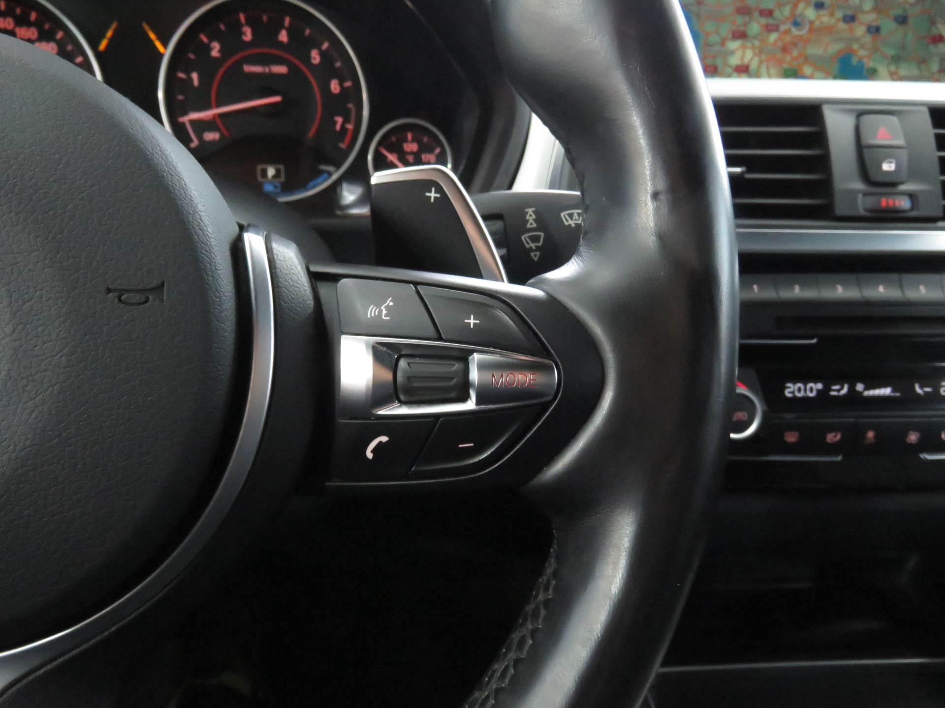 BMW 330e iPerformance M Sport Steptronic (Automat)-image-17