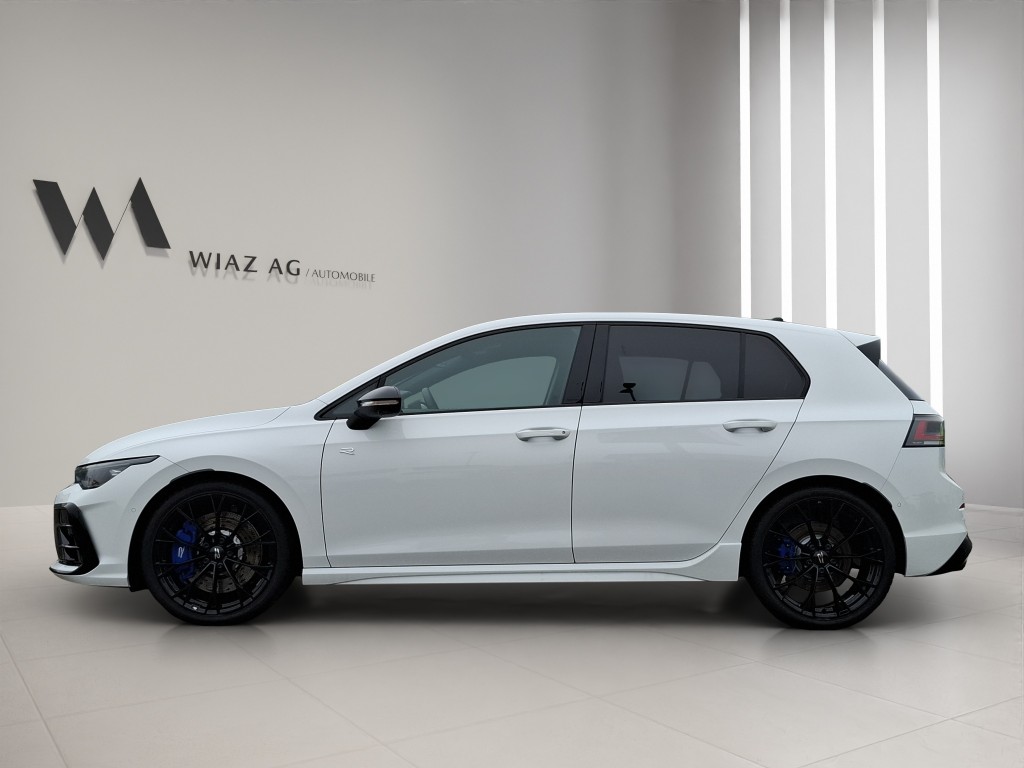 VW Golf VIII 2.0 TSI R DSG 4motion-image-12