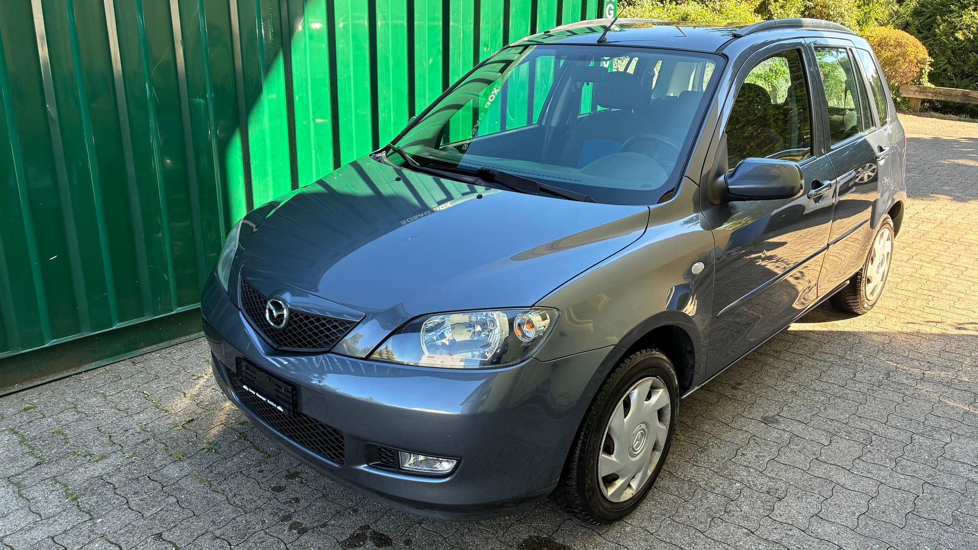MAZDA 1.6 Exclusive-image-1