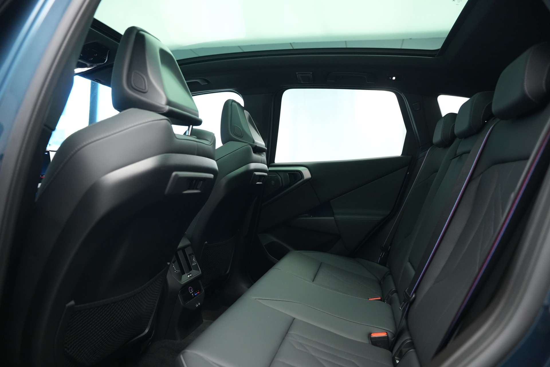 BMW X3 xDrive 20 48V M Sport Pro *Panorama* *Head-Up* *Leder*-image-16