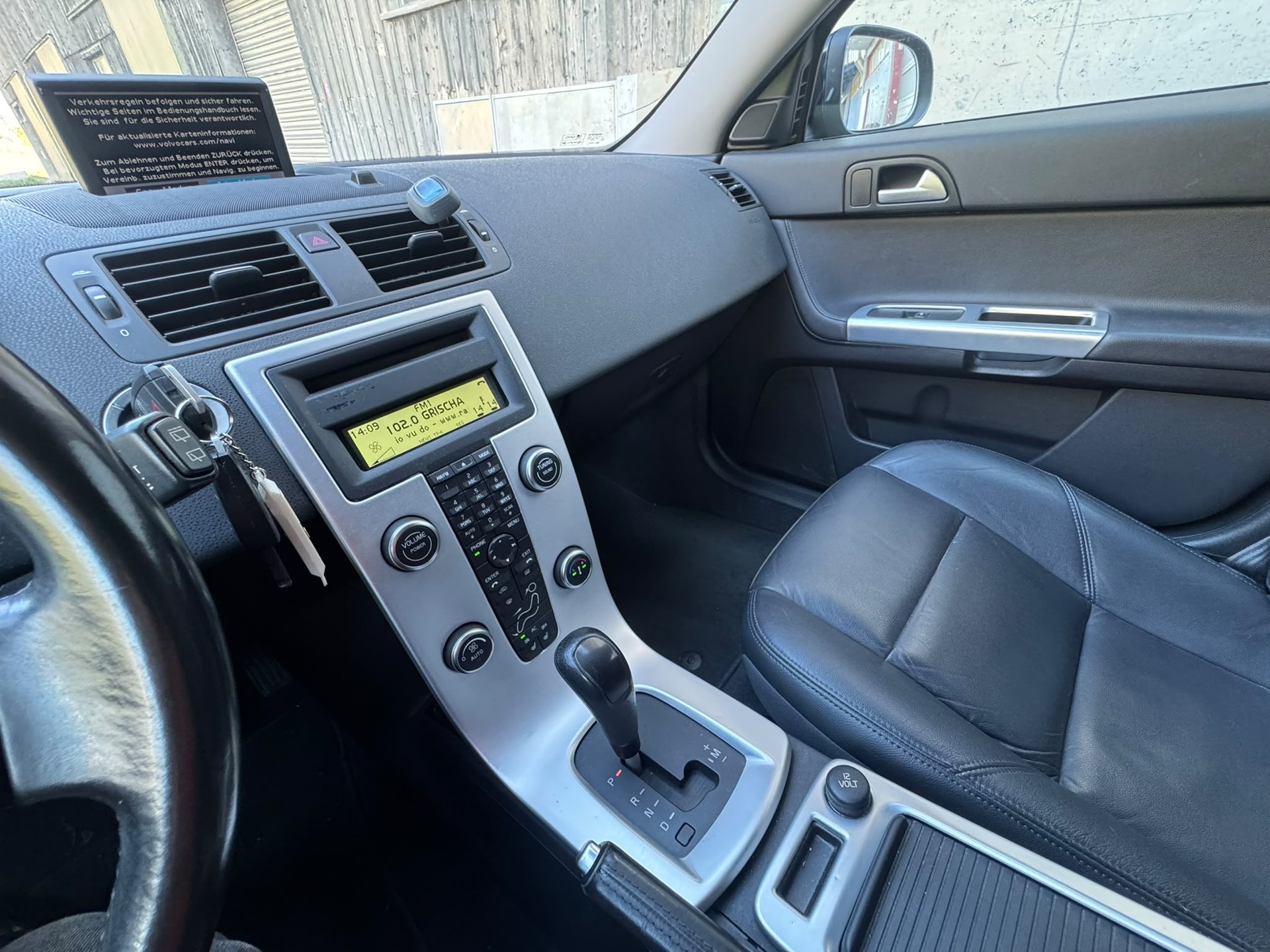 VOLVO V50 D3 Business Edition Geartronic-image-13