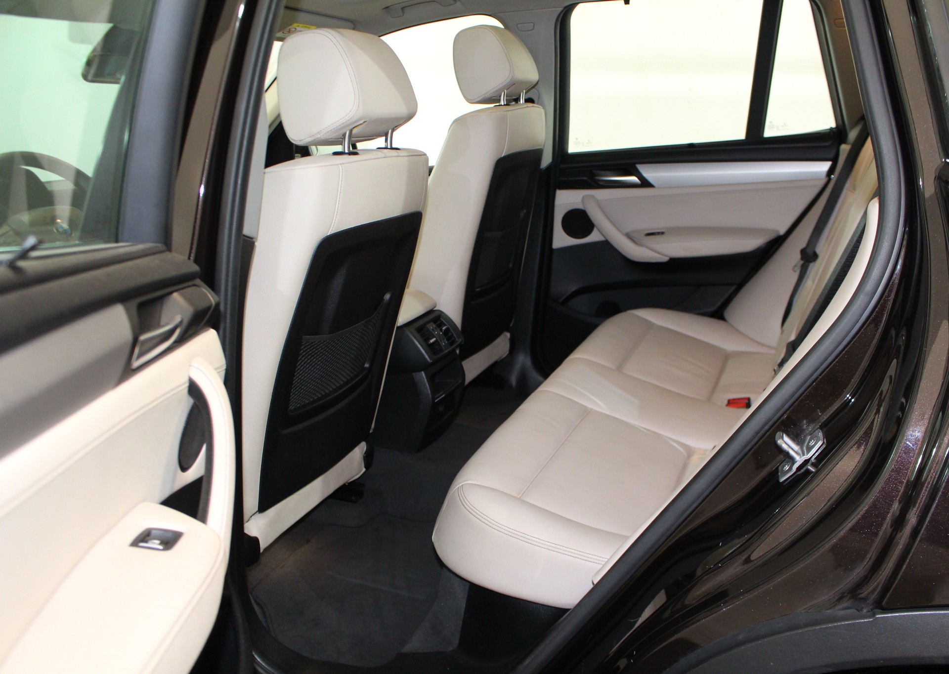 BMW X3 20d xDrive SAG-image-7
