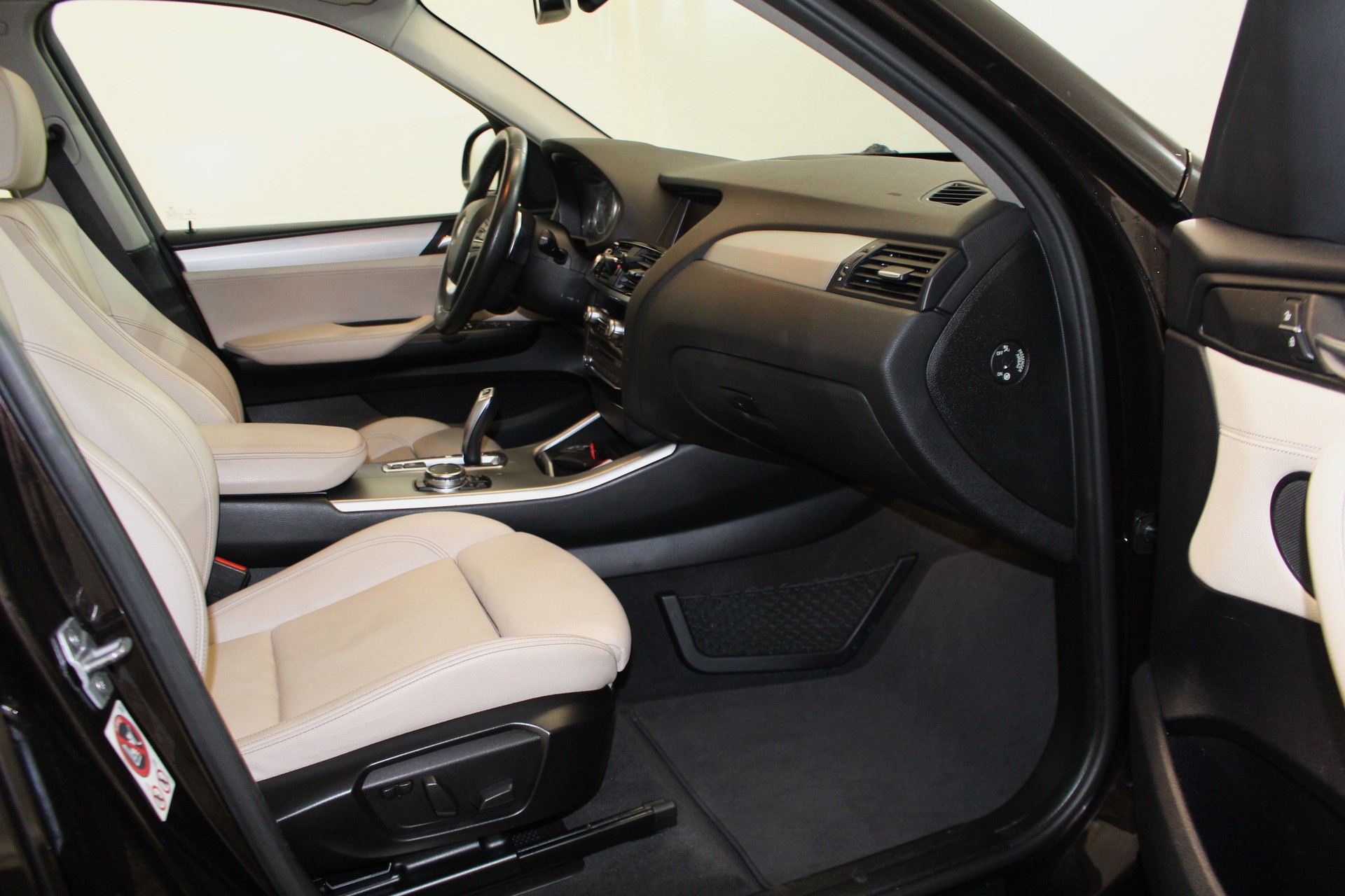 BMW X3 20d xDrive SAG-image-10