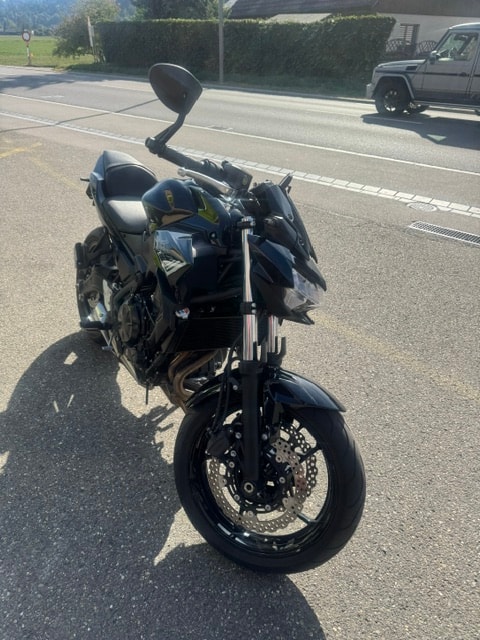 KAWASAKI Z 650-image-2