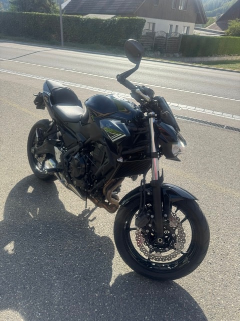 KAWASAKI Z 650-image-4