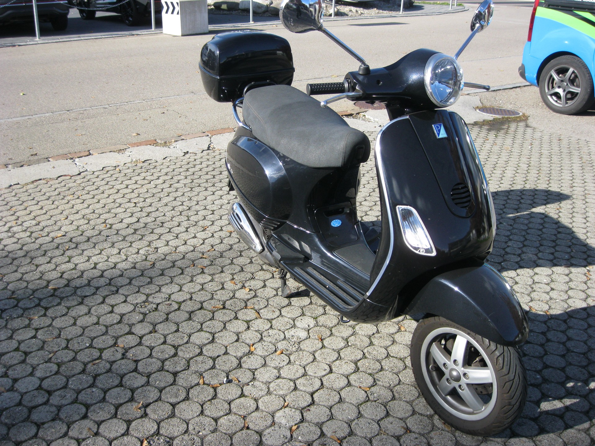 PIAGGIO Vespa 125 LX4-image-0