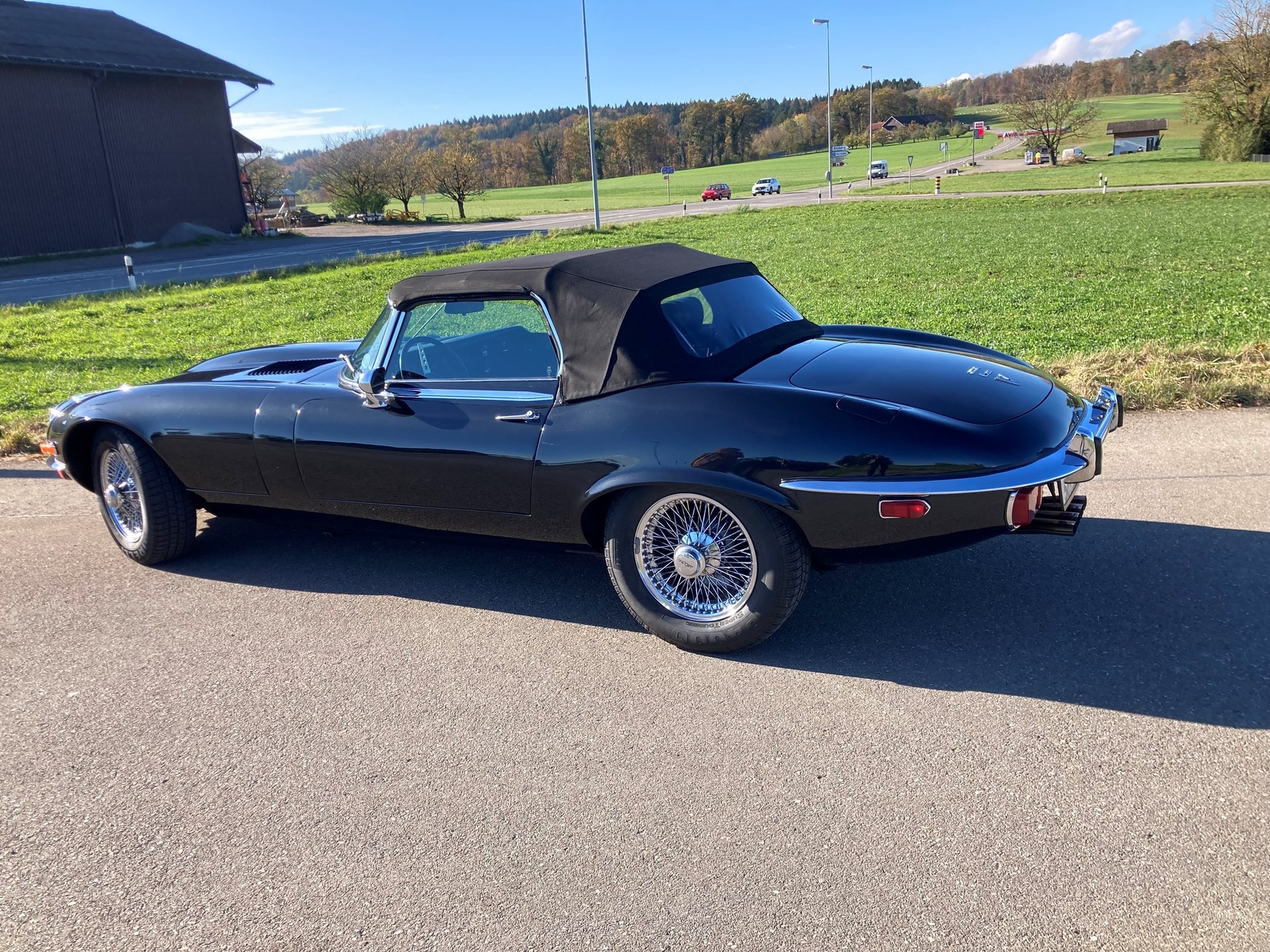 JAGUAR E-Type Serie III V12 Cabrio-image-2