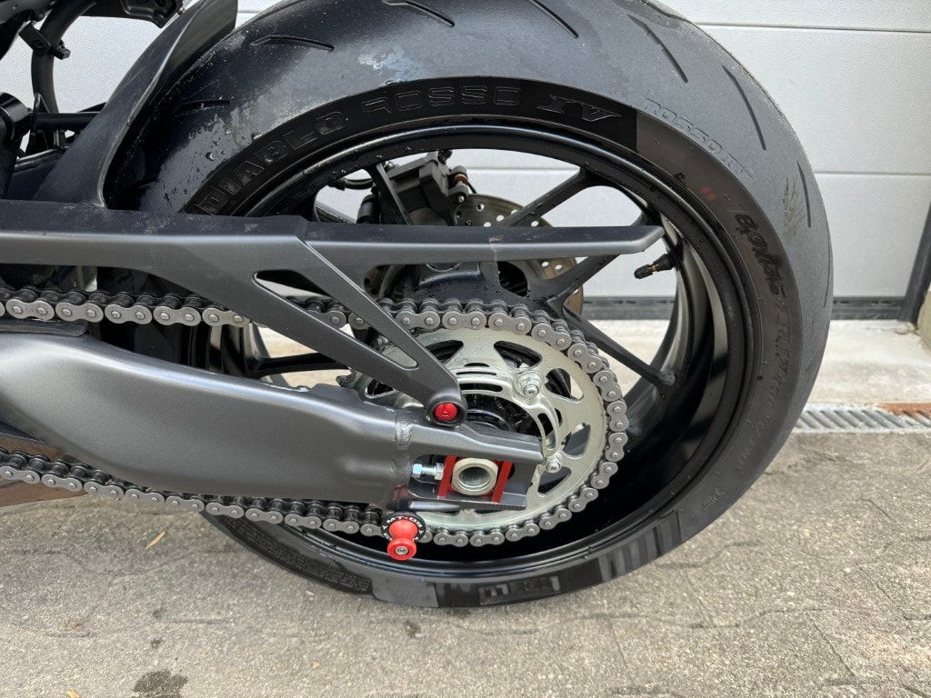 YAMAHA MT-09A-image-9