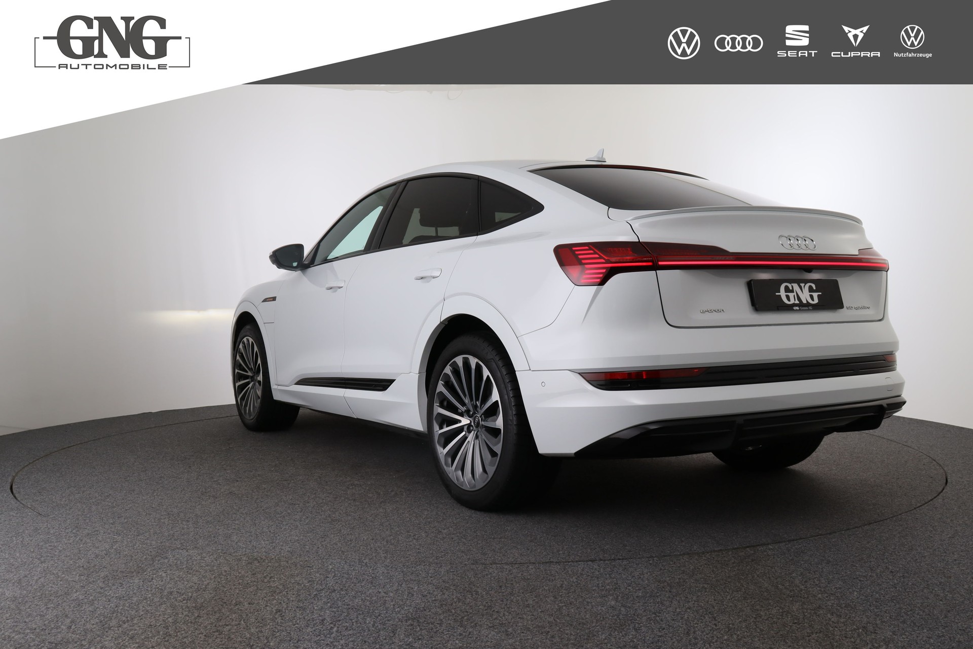 AUDI e-tron 50 Sportback S Line Attraction quattro-showroom-element-2