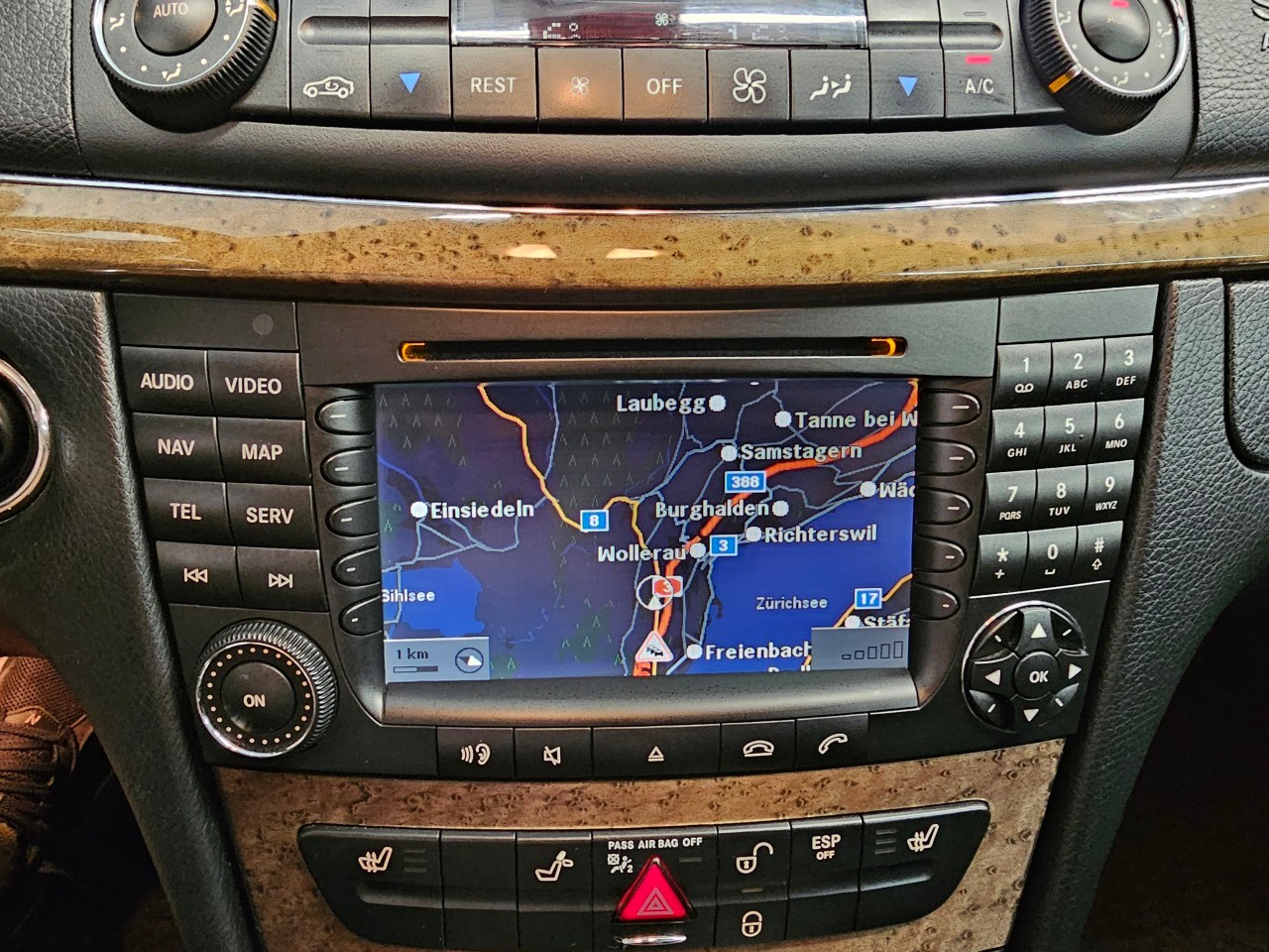 MERCEDES-BENZ E 420 CDI Avantgarde 7G-Tronic-image-7