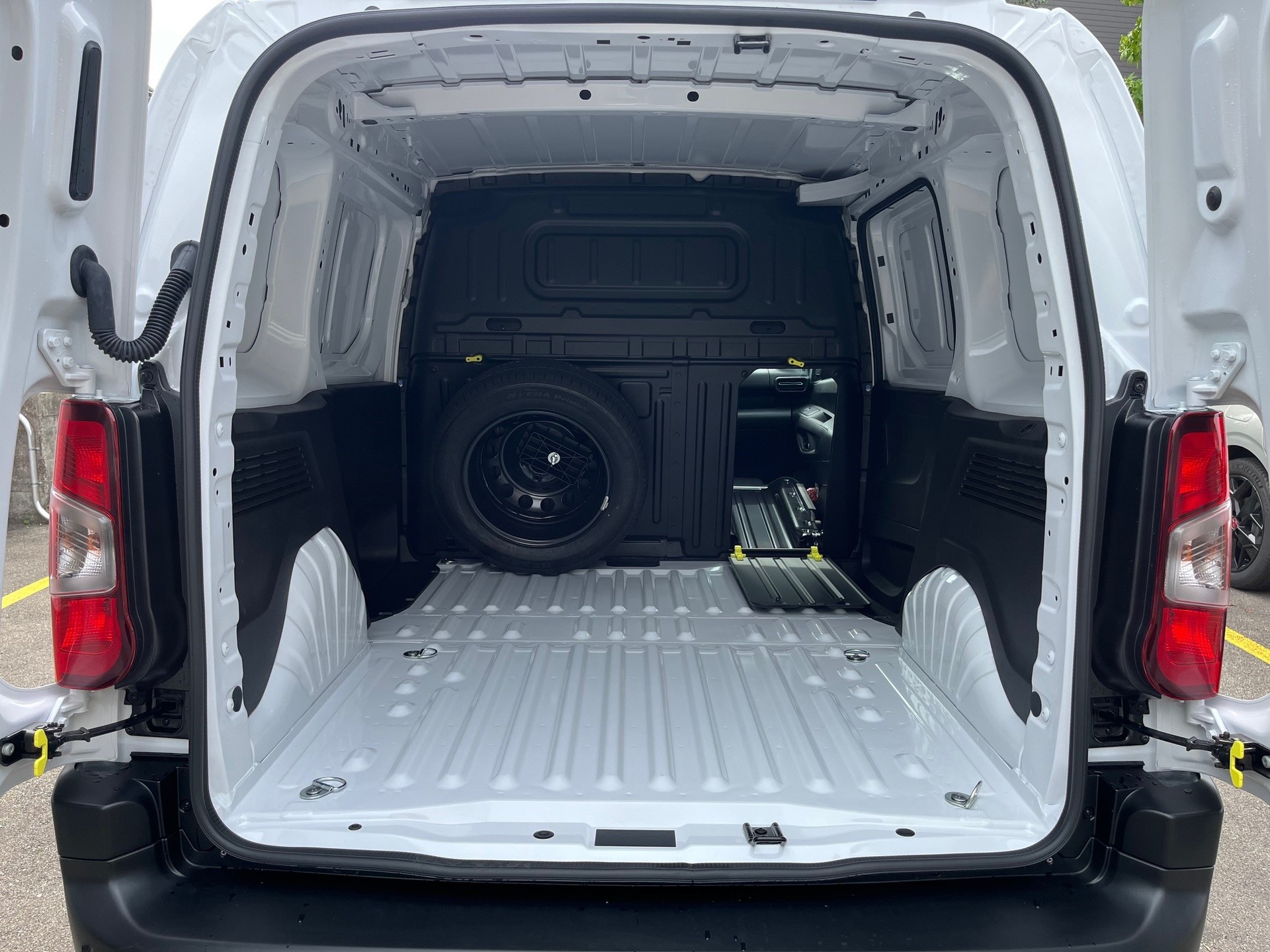 CITROEN Berlingo M 1.5 BlueHDi 130 S/S-image-13