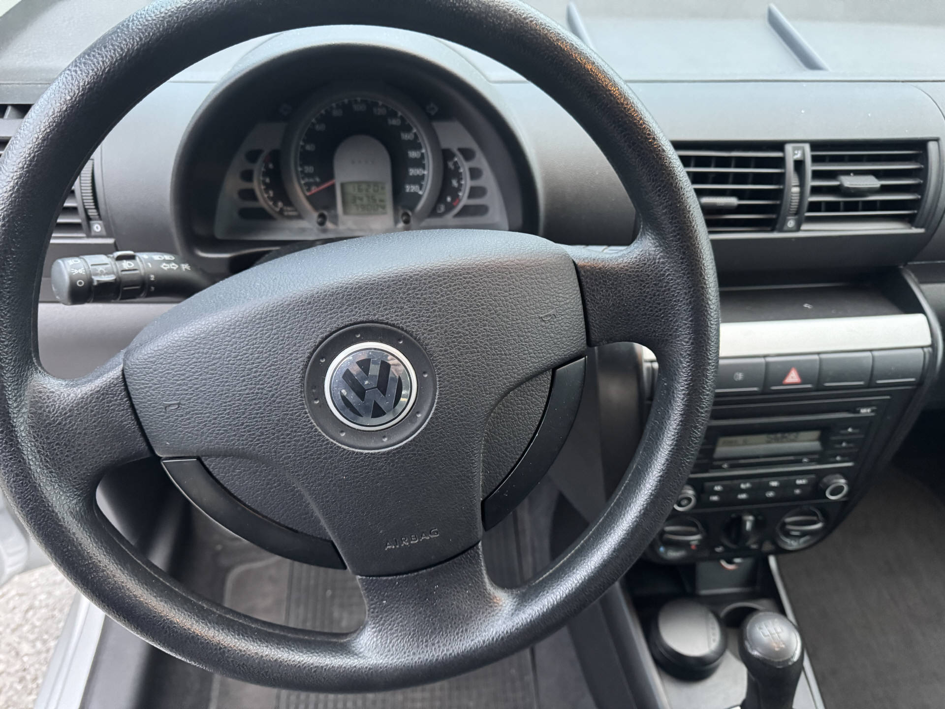 VW Fox 1.2 55-PS Klima-image-8