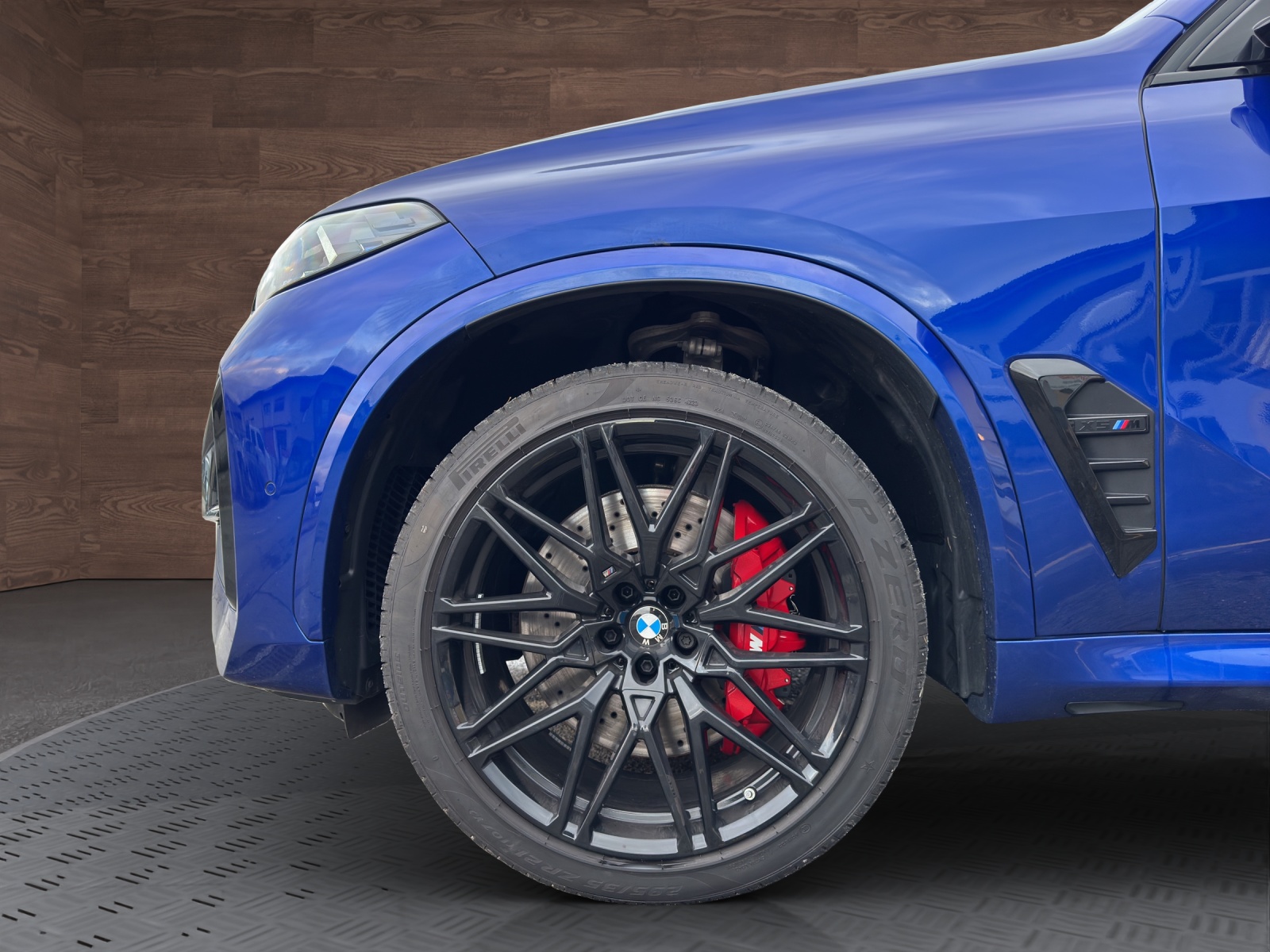 BMW X5M Competition-image-15
