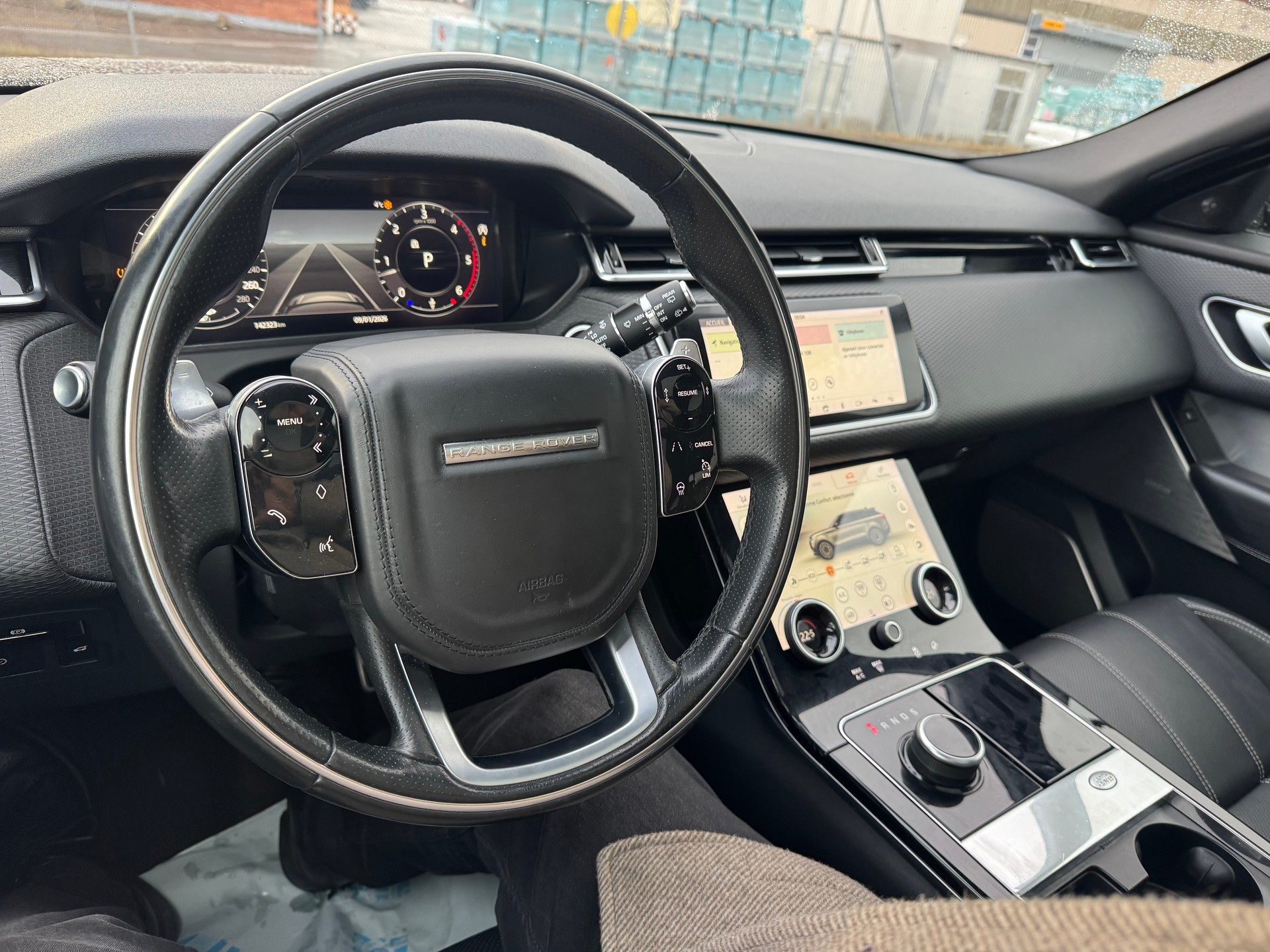 LAND ROVER Range Rover Velar R-Dynamic D 300 SE Automatic-image-15