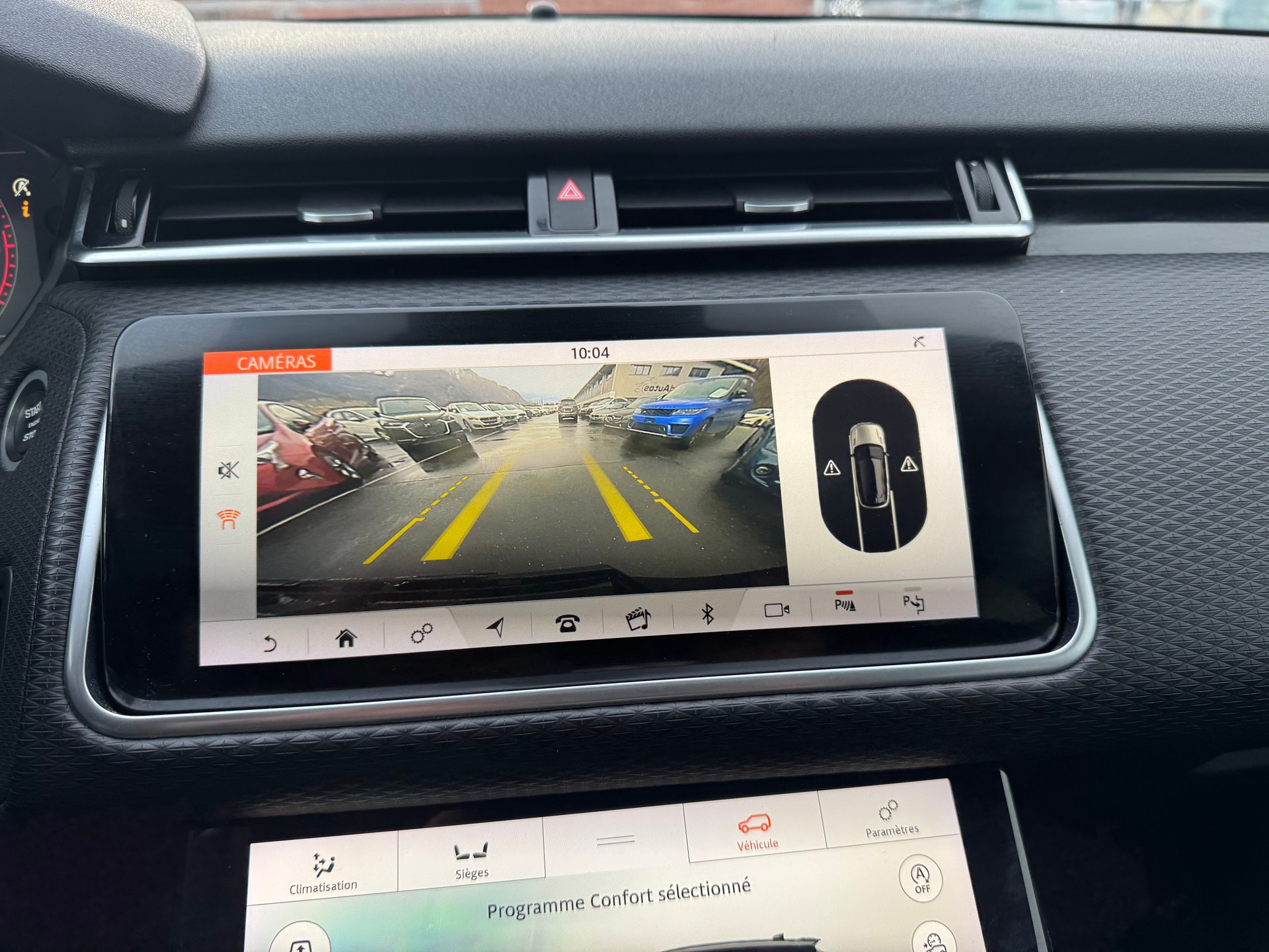 LAND ROVER Range Rover Velar R-Dynamic D 300 SE Automatic-image-14
