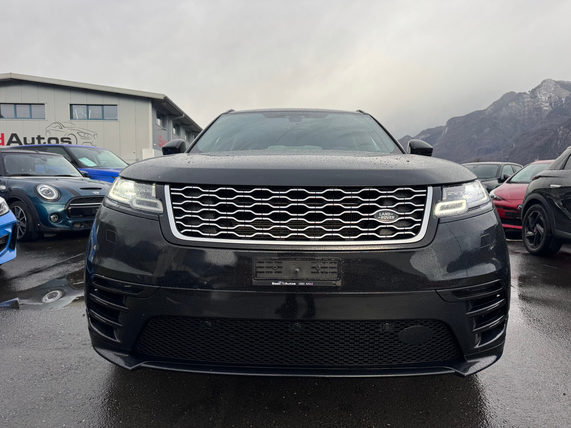 LAND ROVER Range Rover Velar R-Dynamic D 300 SE Automatic-showroom-element-1