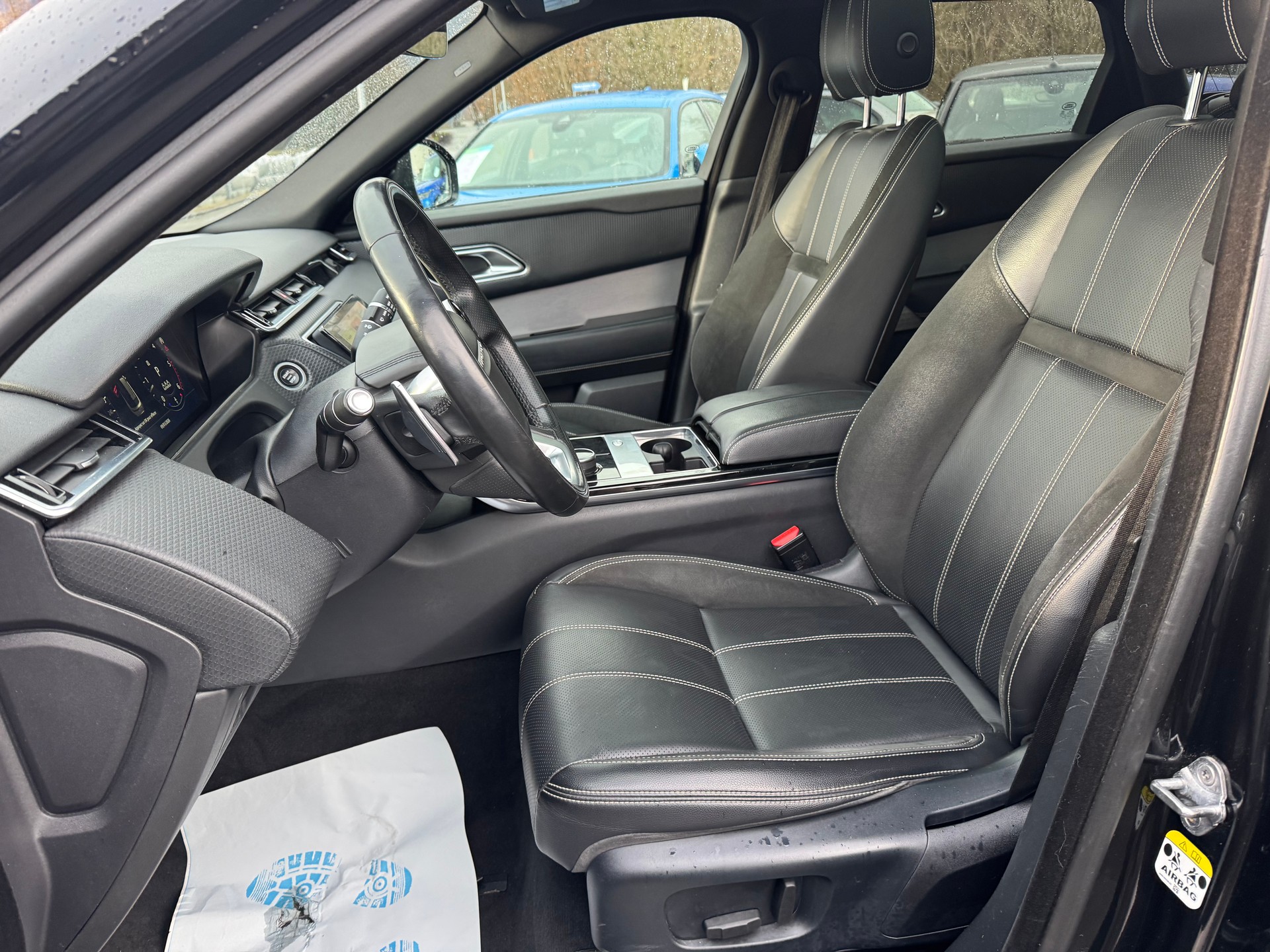 LAND ROVER Range Rover Velar R-Dynamic D 300 SE Automatic-image-8