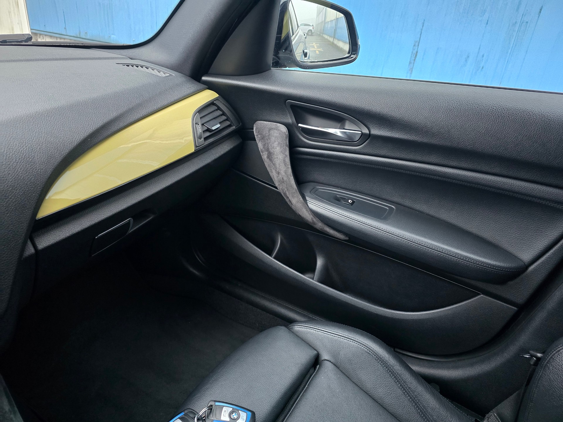 BMW M135i xDrive Steptronic-image-21