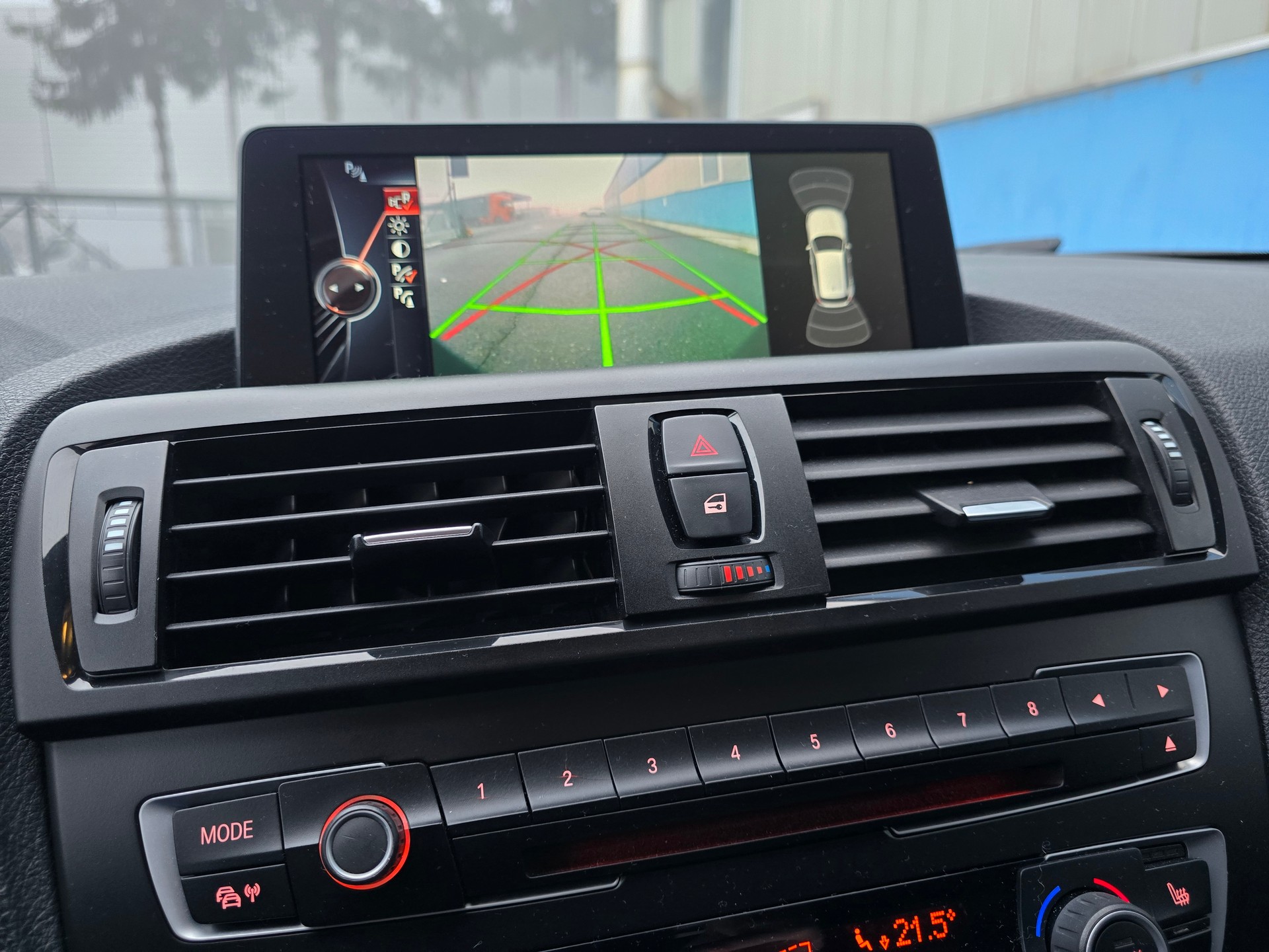 BMW M135i xDrive Steptronic-image-16