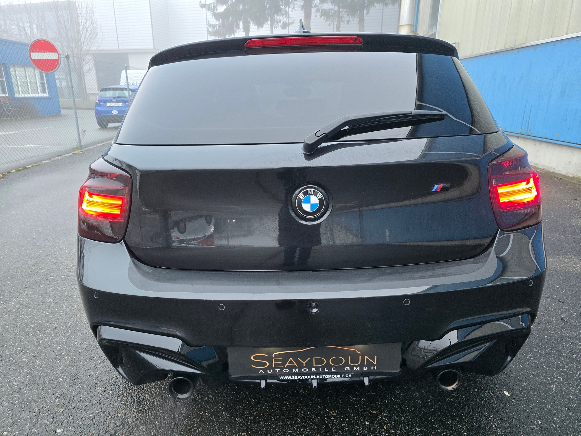 BMW M135i xDrive Steptronic-image-6