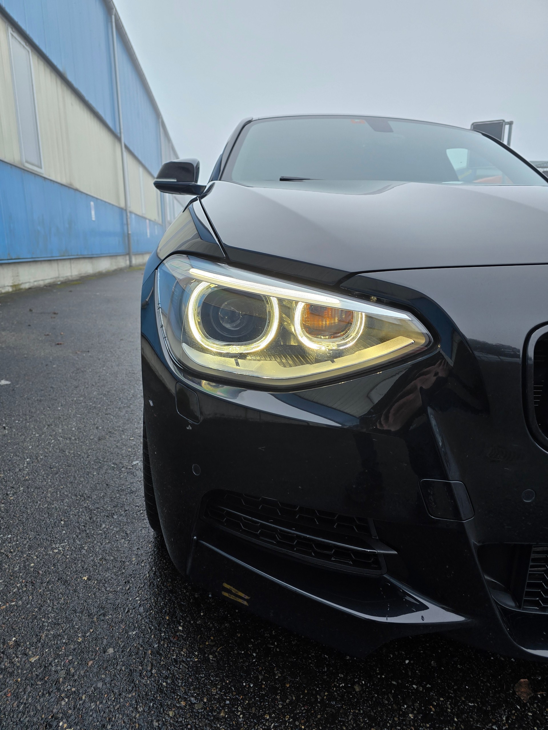 BMW M135i xDrive Steptronic-image-10