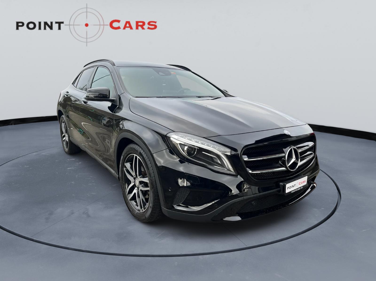 MERCEDES-BENZ GLA 200 Night Star 7G-DCT-image-6