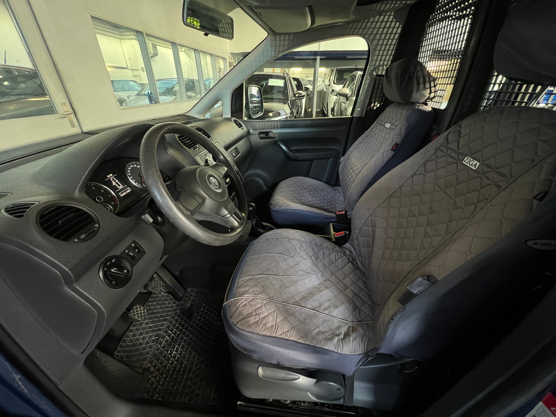VW Caddy 2.0 EcoFuel-image-7